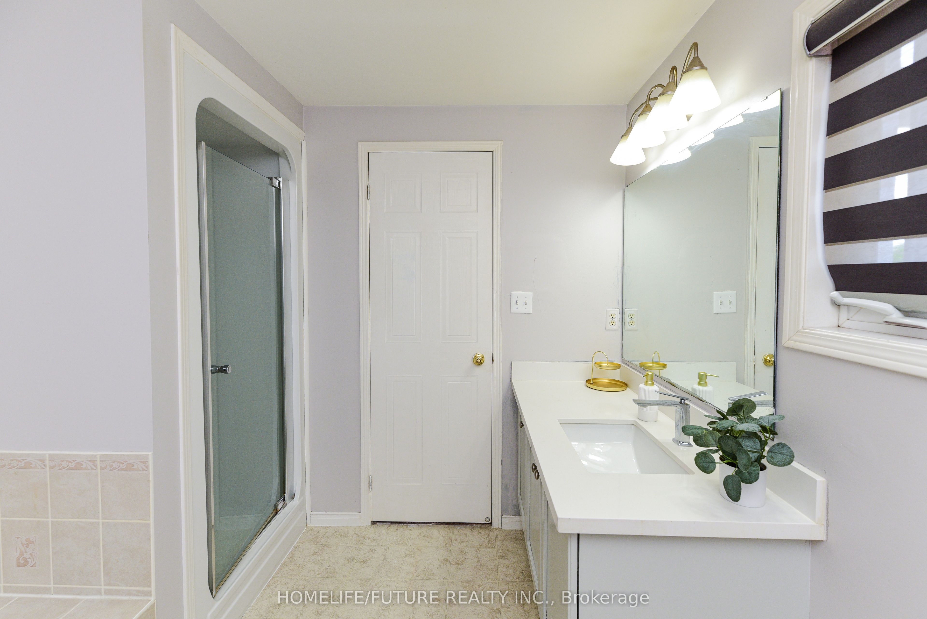 1404 Trowbridge Drive Property Photo 17