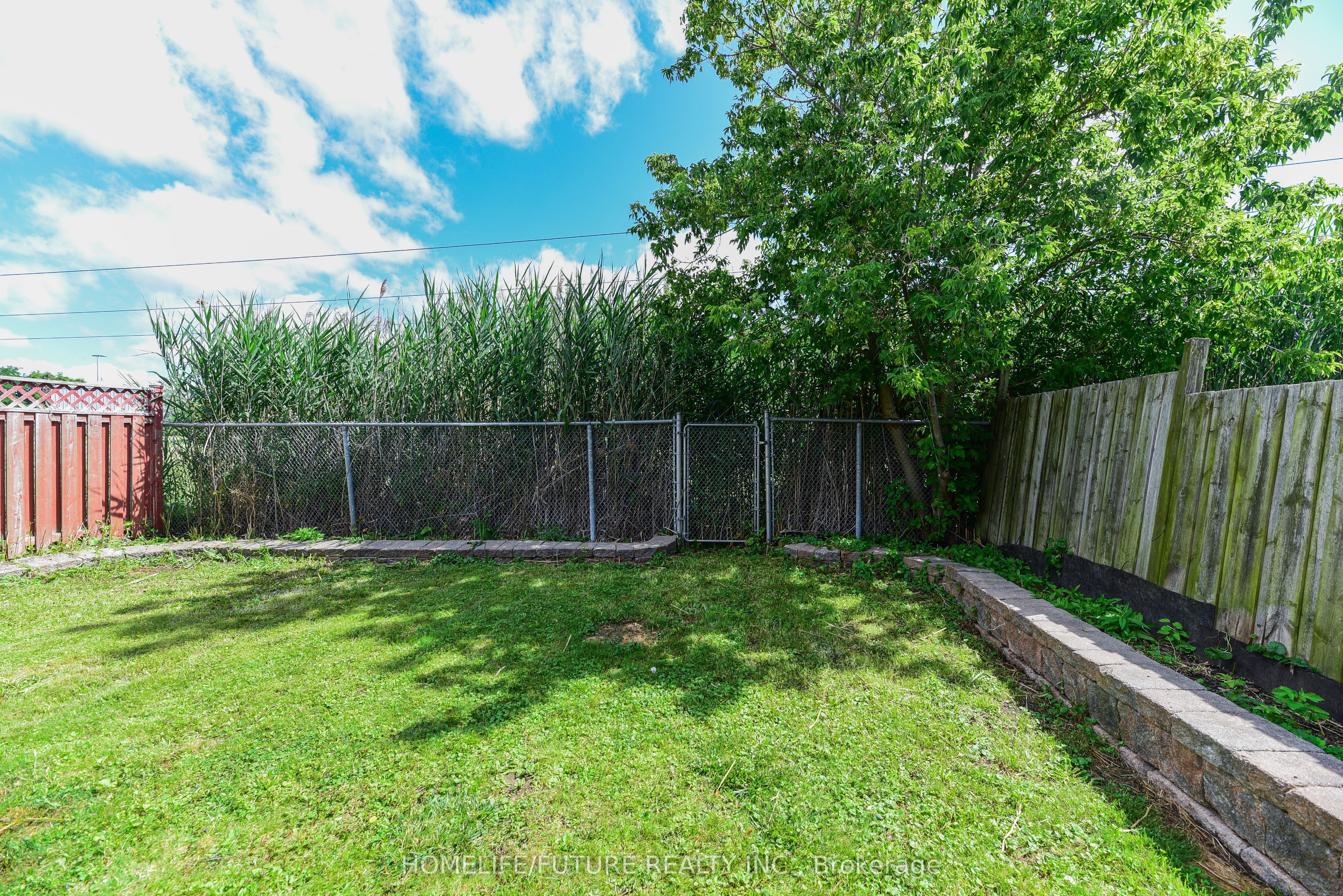 1404 Trowbridge Drive Property Photo 21