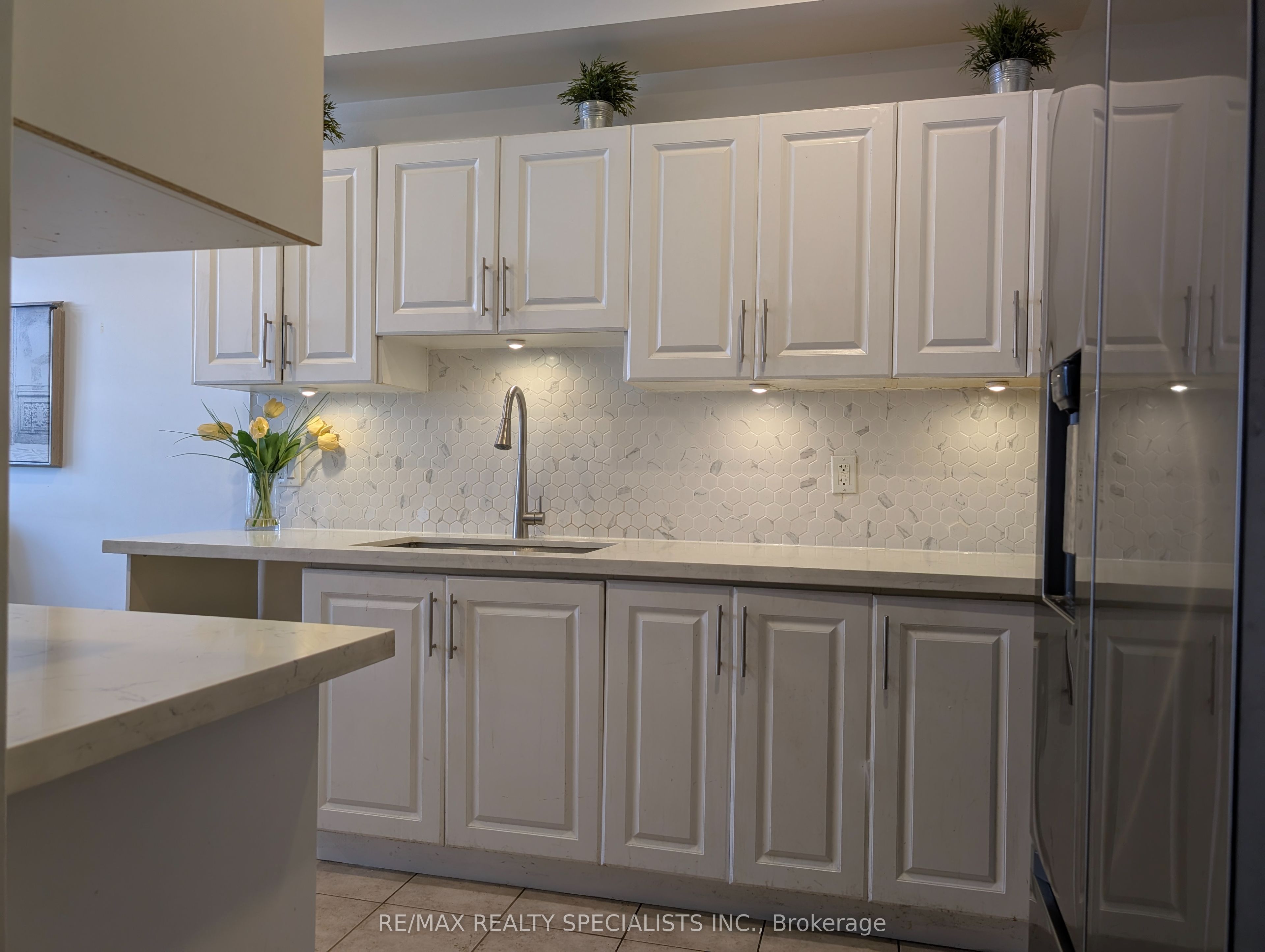 20 Thorp Crescent Property Photo 24