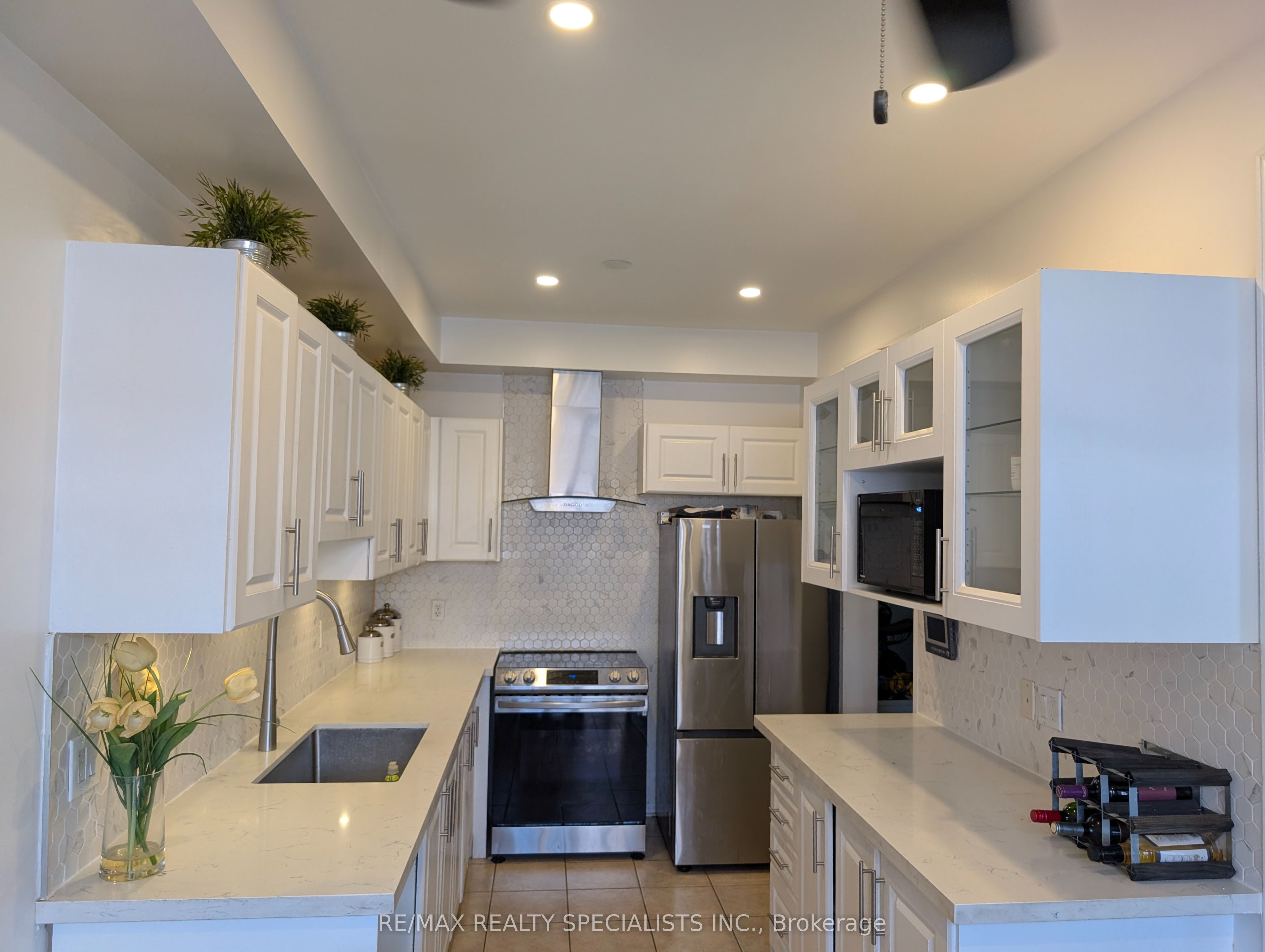 20 Thorp Crescent Property Photo 26