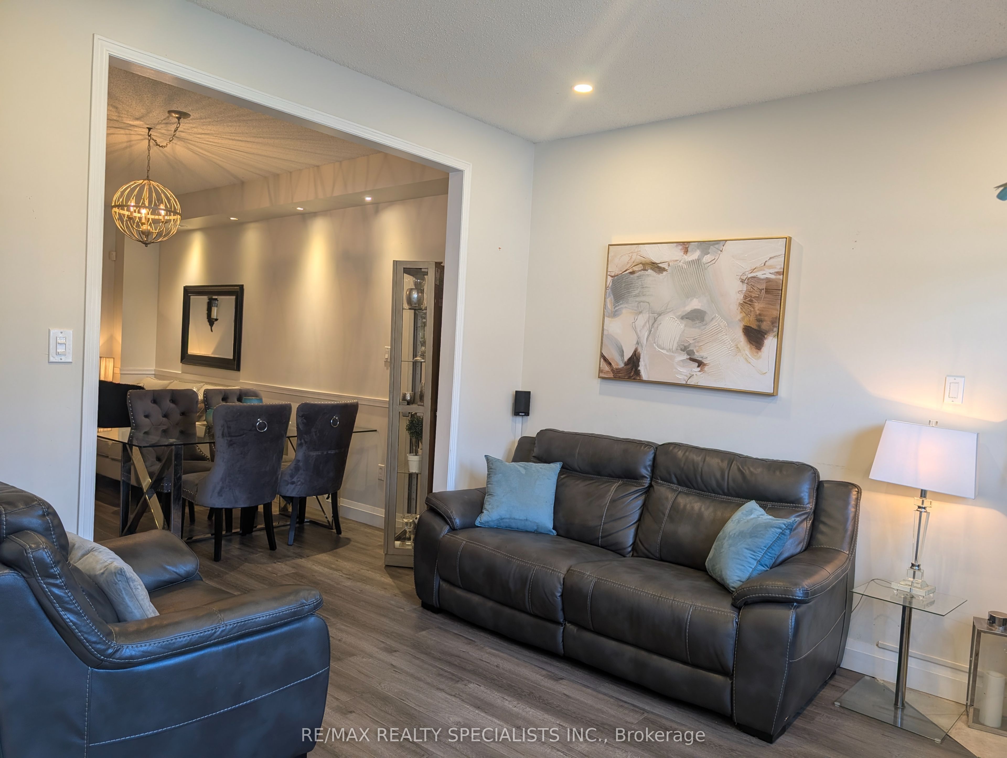 20 Thorp Crescent Property Photo 29