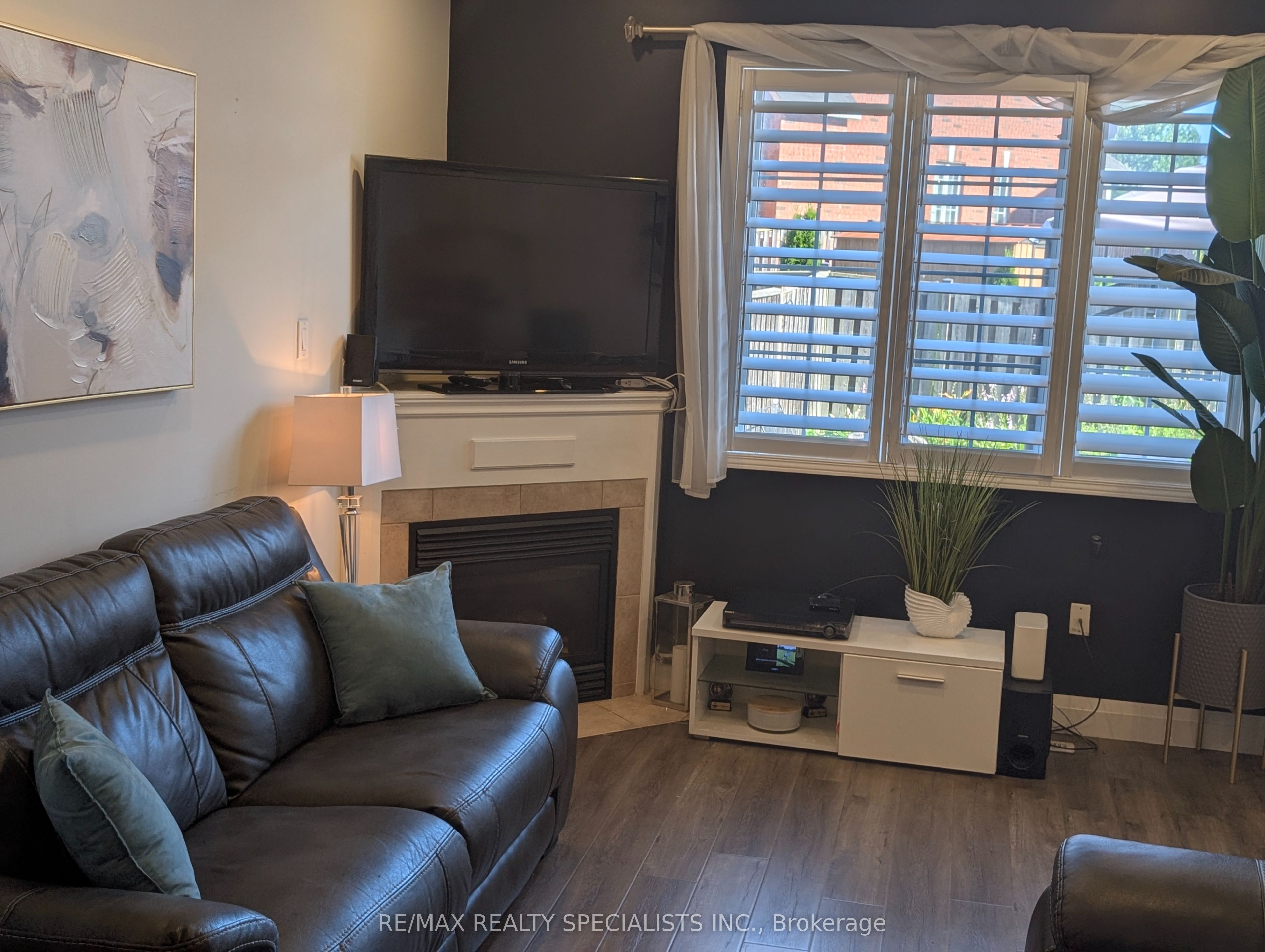 20 Thorp Crescent Property Photo 30