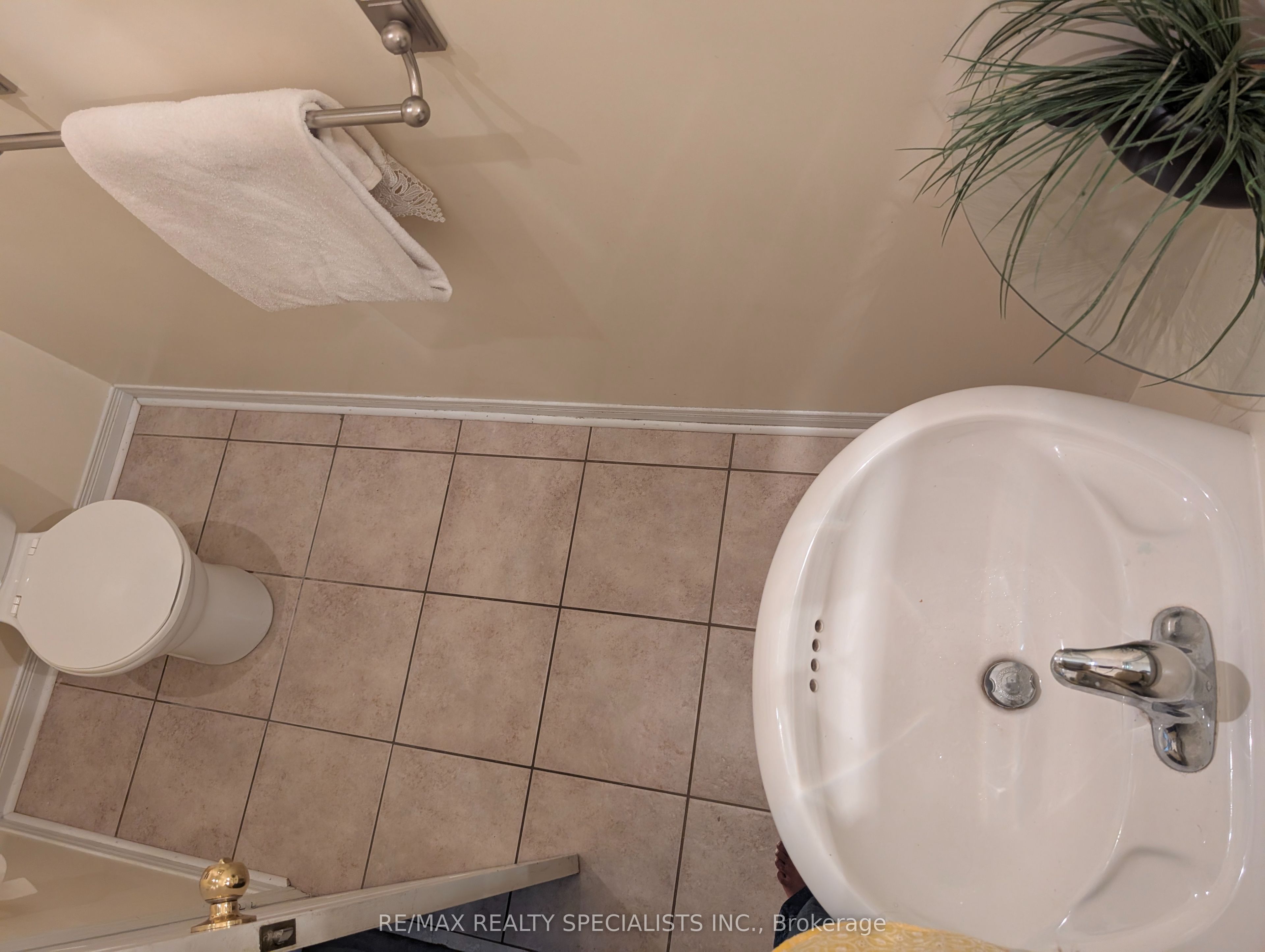 20 Thorp Crescent Property Photo 41