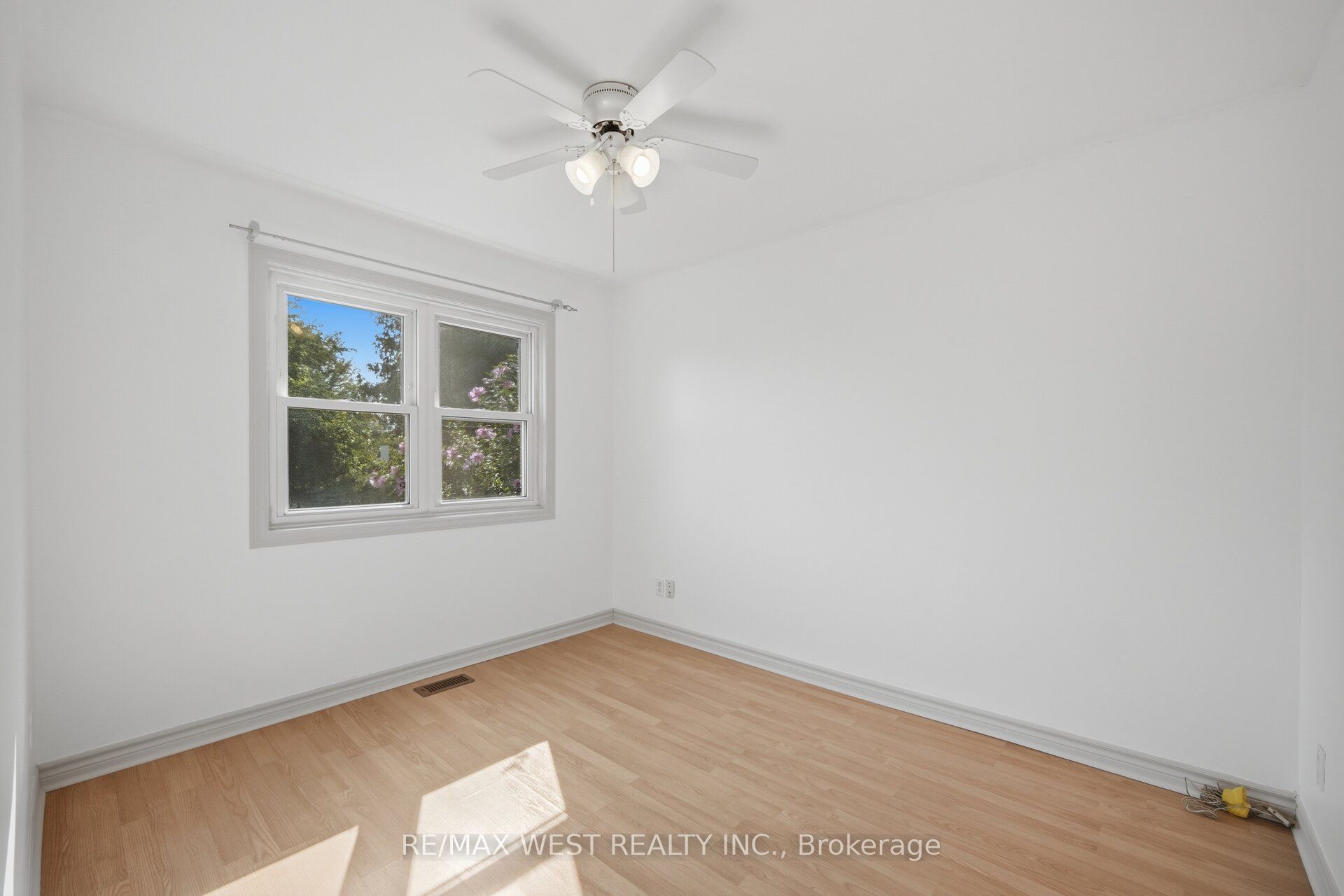 751 Meadowvale Road Property Photo 16
