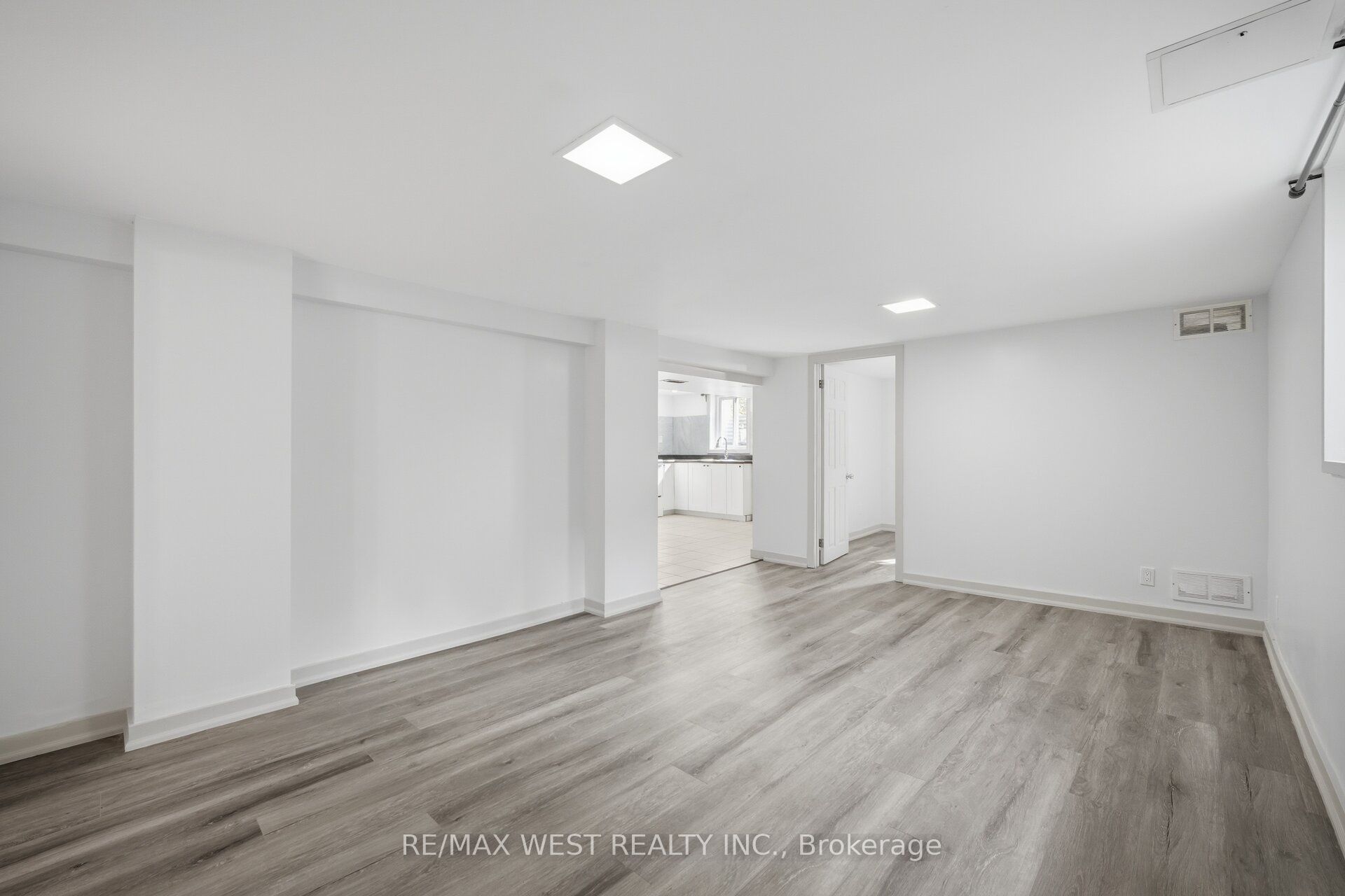 751 Meadowvale Road Property Photo 21