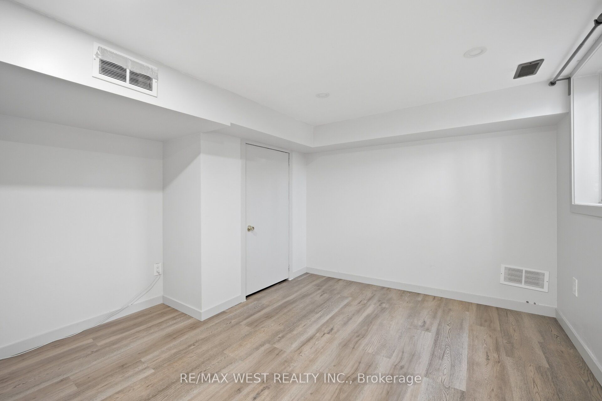 751 Meadowvale Road Property Photo 26