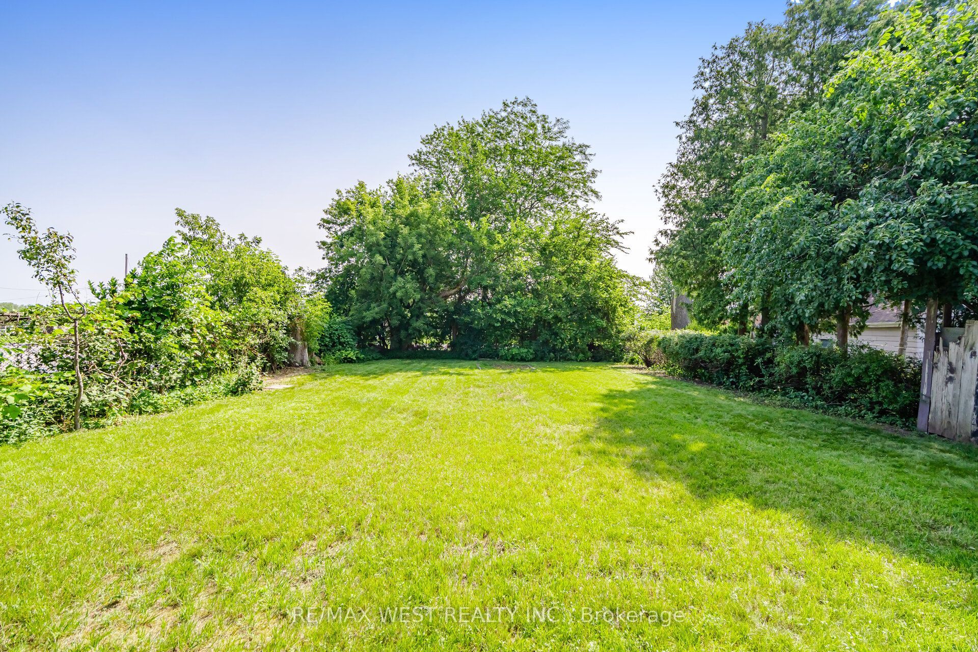751 Meadowvale Road Property Photo 33