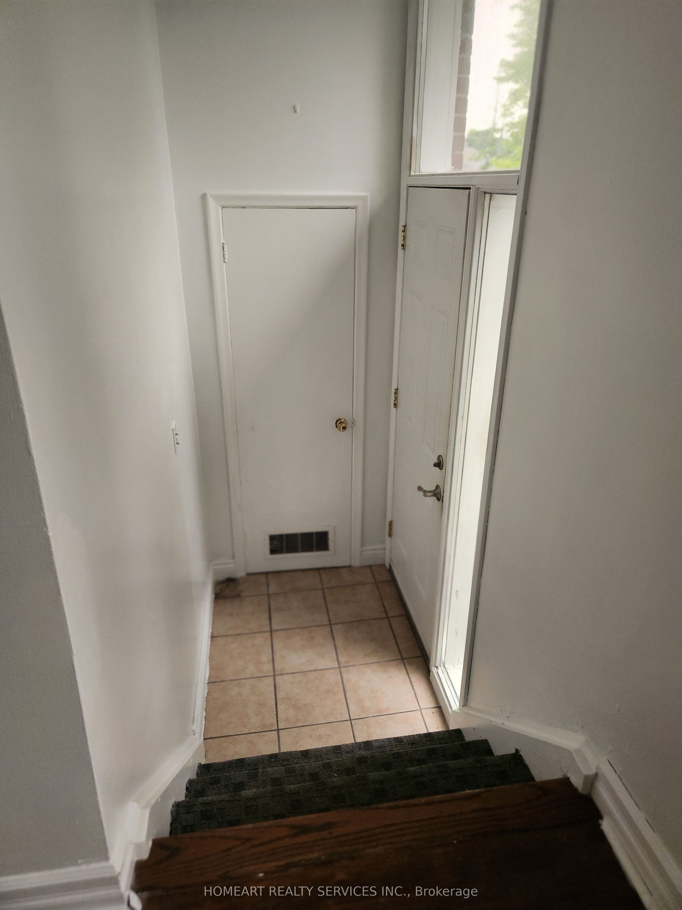 87 Tulloch Drive Property Photo 14