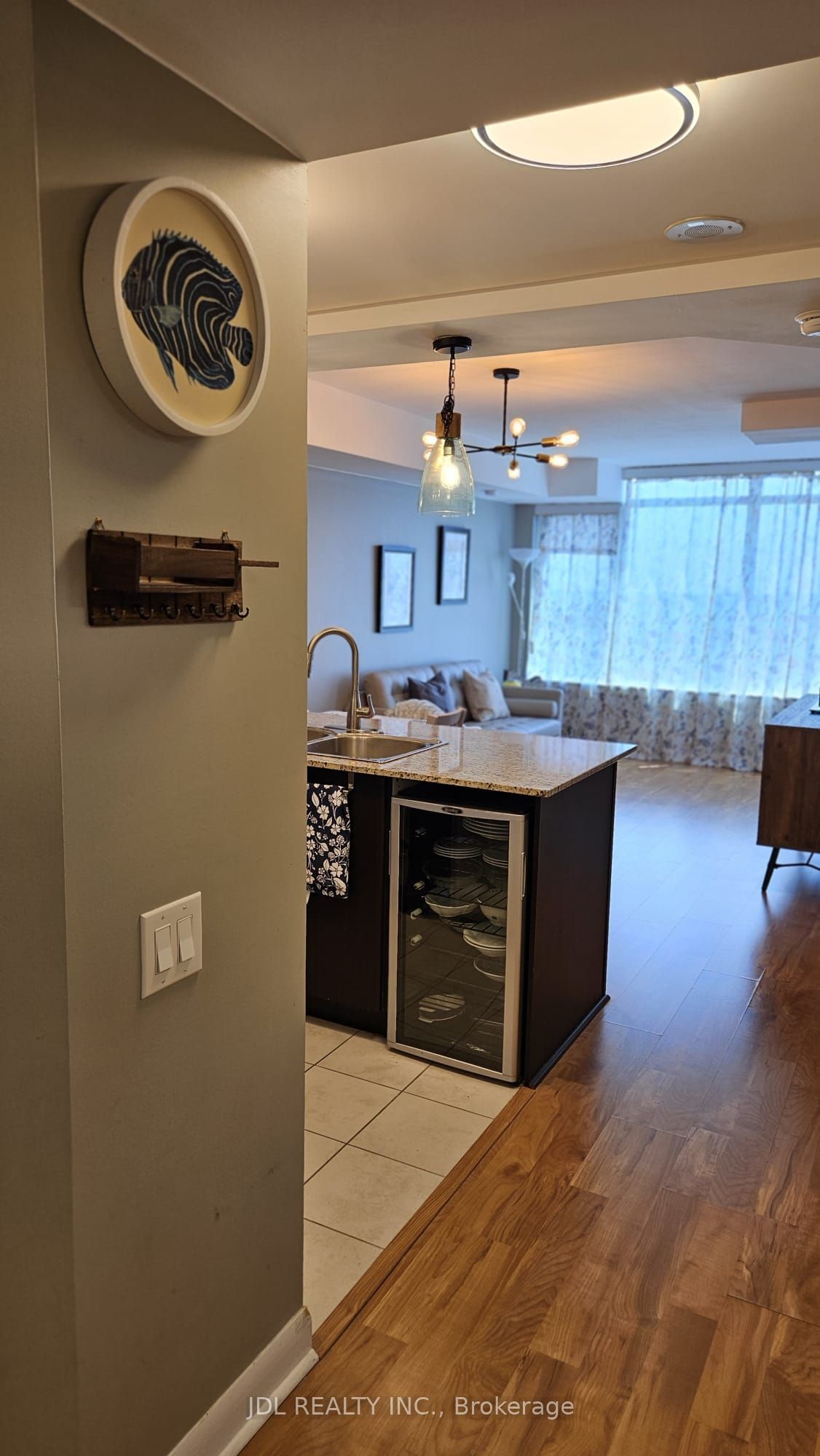 190 Borough Drive 3307 Property Photo 2