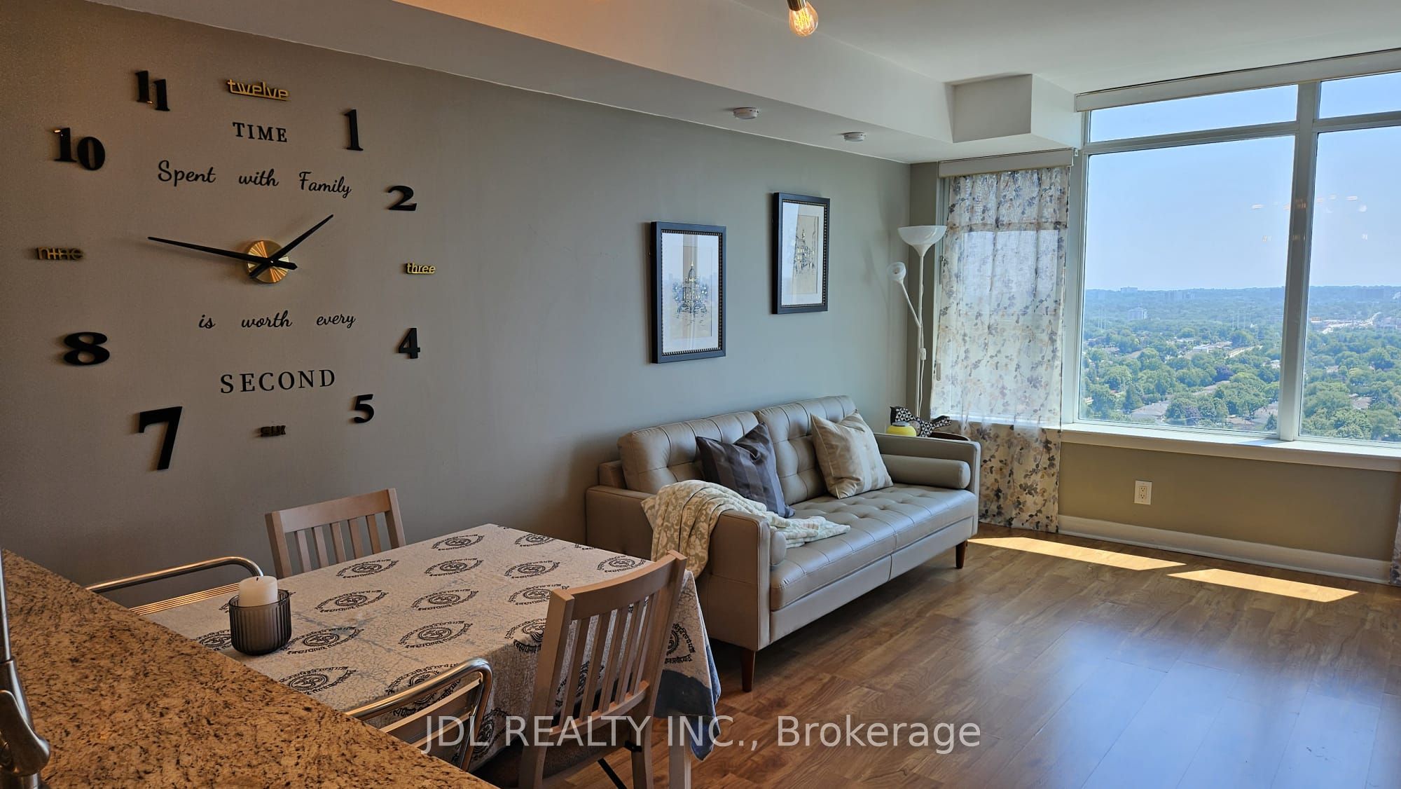 190 Borough Drive 3307 Property Photo 5