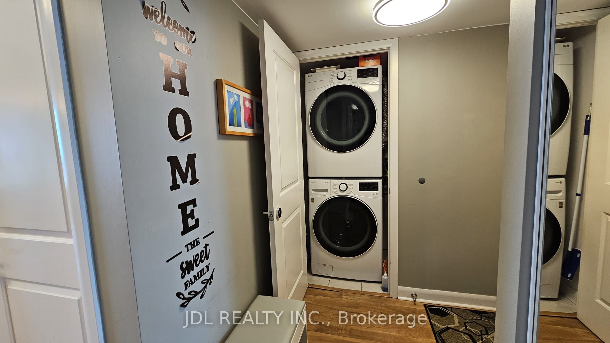 190 Borough Drive 3307 Property Photo 10