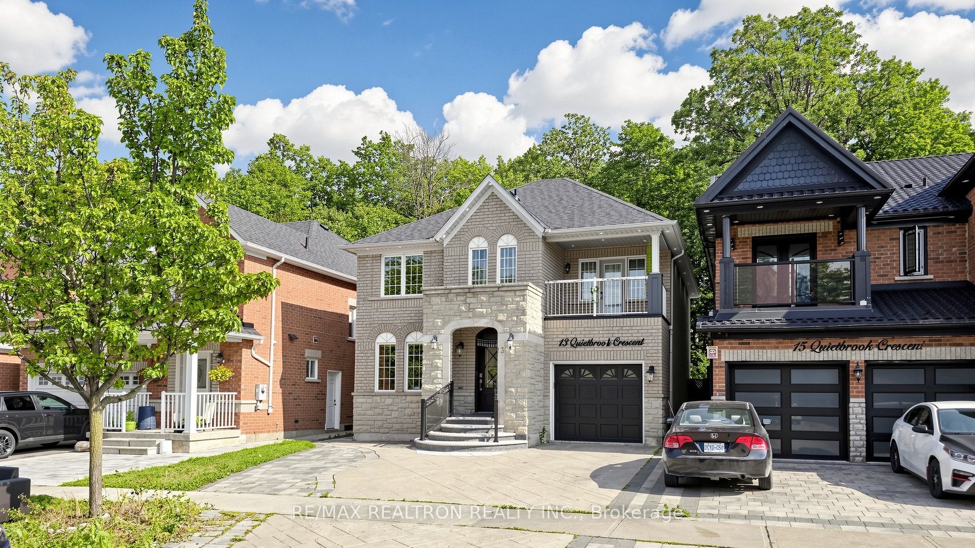 13 Quietbrook Crescent Property Photo 2