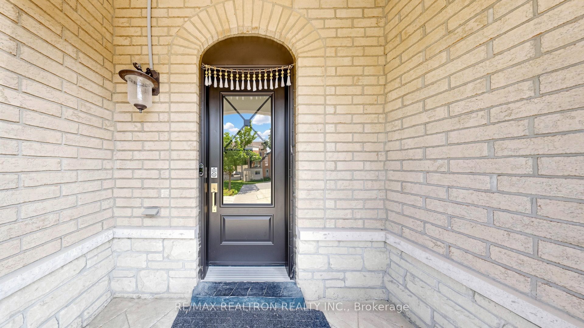 13 Quietbrook Crescent Property Photo 4