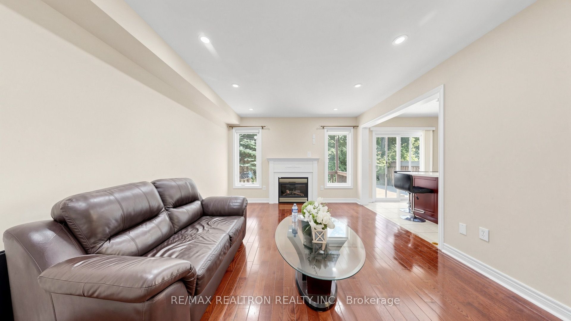 13 Quietbrook Crescent Property Photo 5