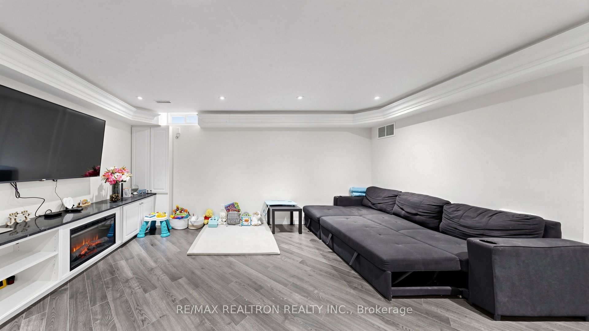 13 Quietbrook Crescent Property Photo 33