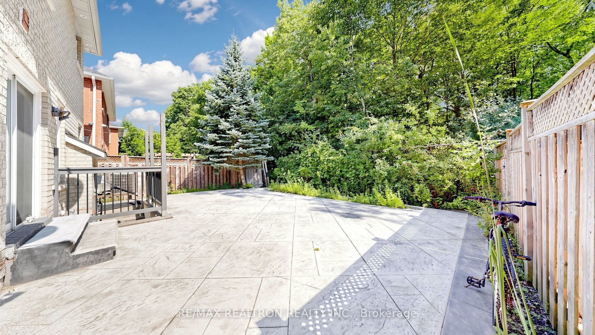 13 Quietbrook Crescent Property Photo 40
