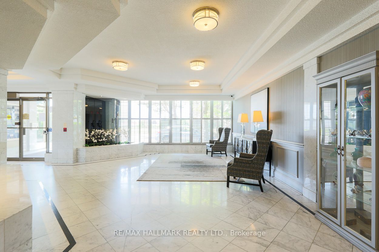 1 Greystone Walk Drive Ph83 Property Photo 3