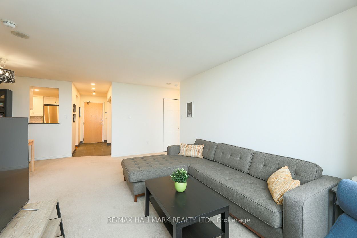 1 Greystone Walk Drive Ph83 Property Photo 8