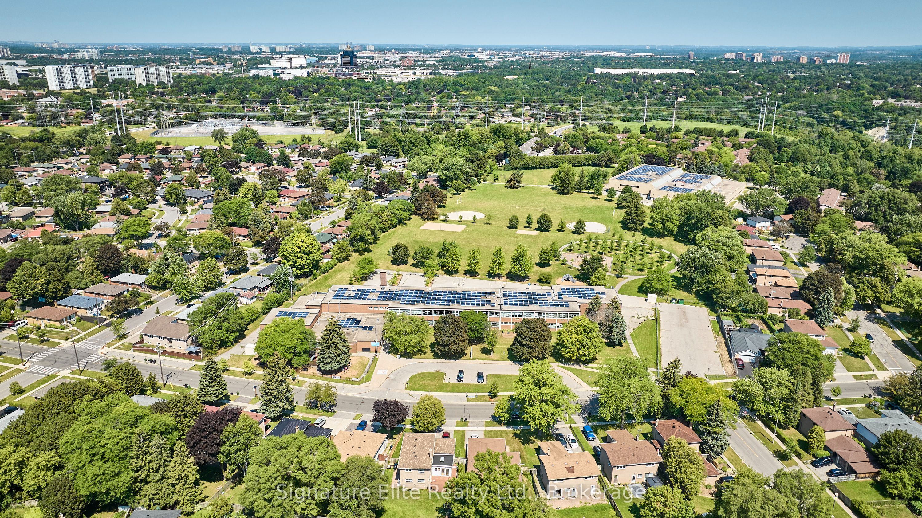 65 Merkley Square Property Photo 46