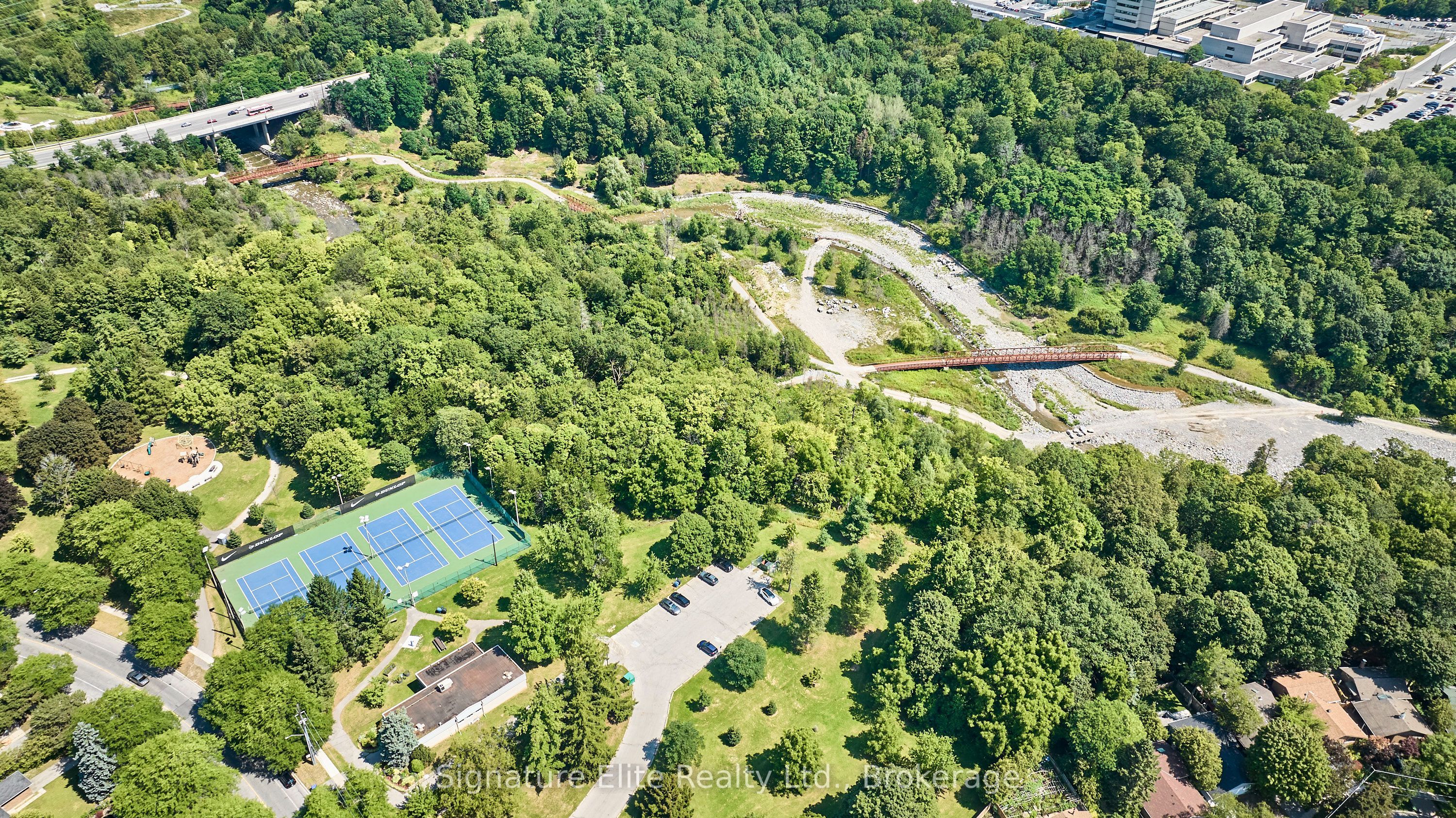 65 Merkley Square Property Photo 49