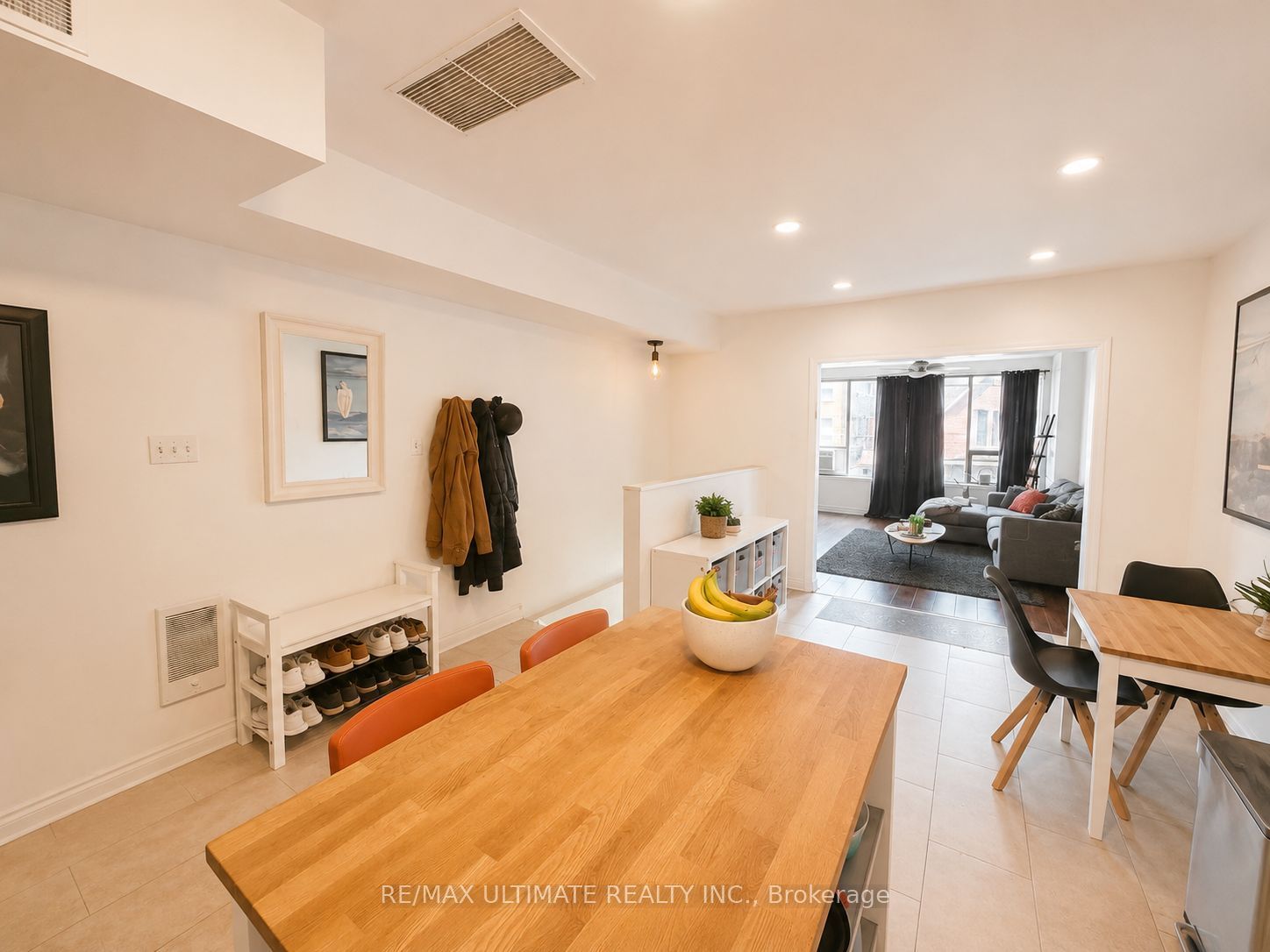 617 Gerrard Street E Property Photo 19