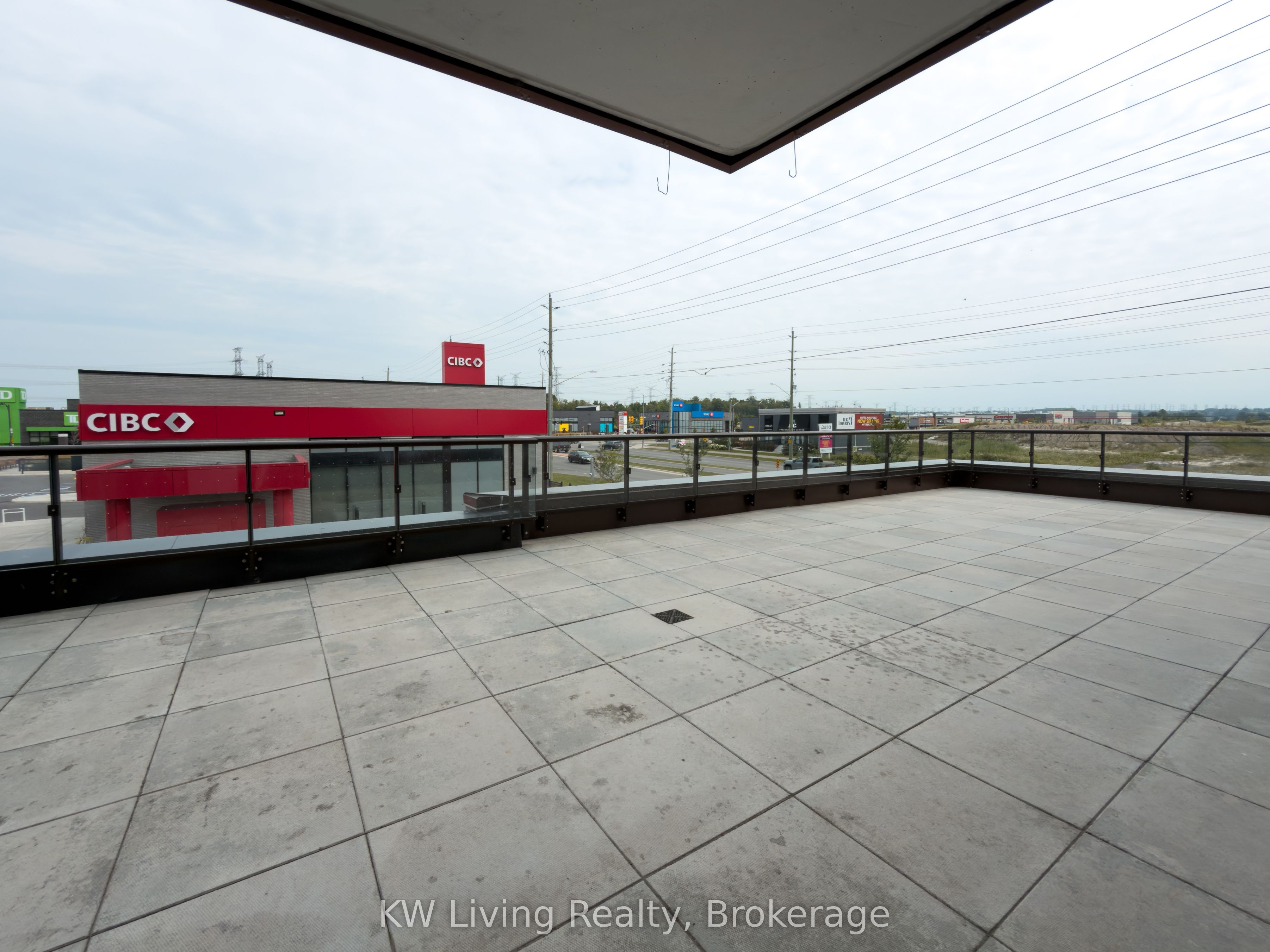 2550 Simcoe Street N 207 Property Photo 12