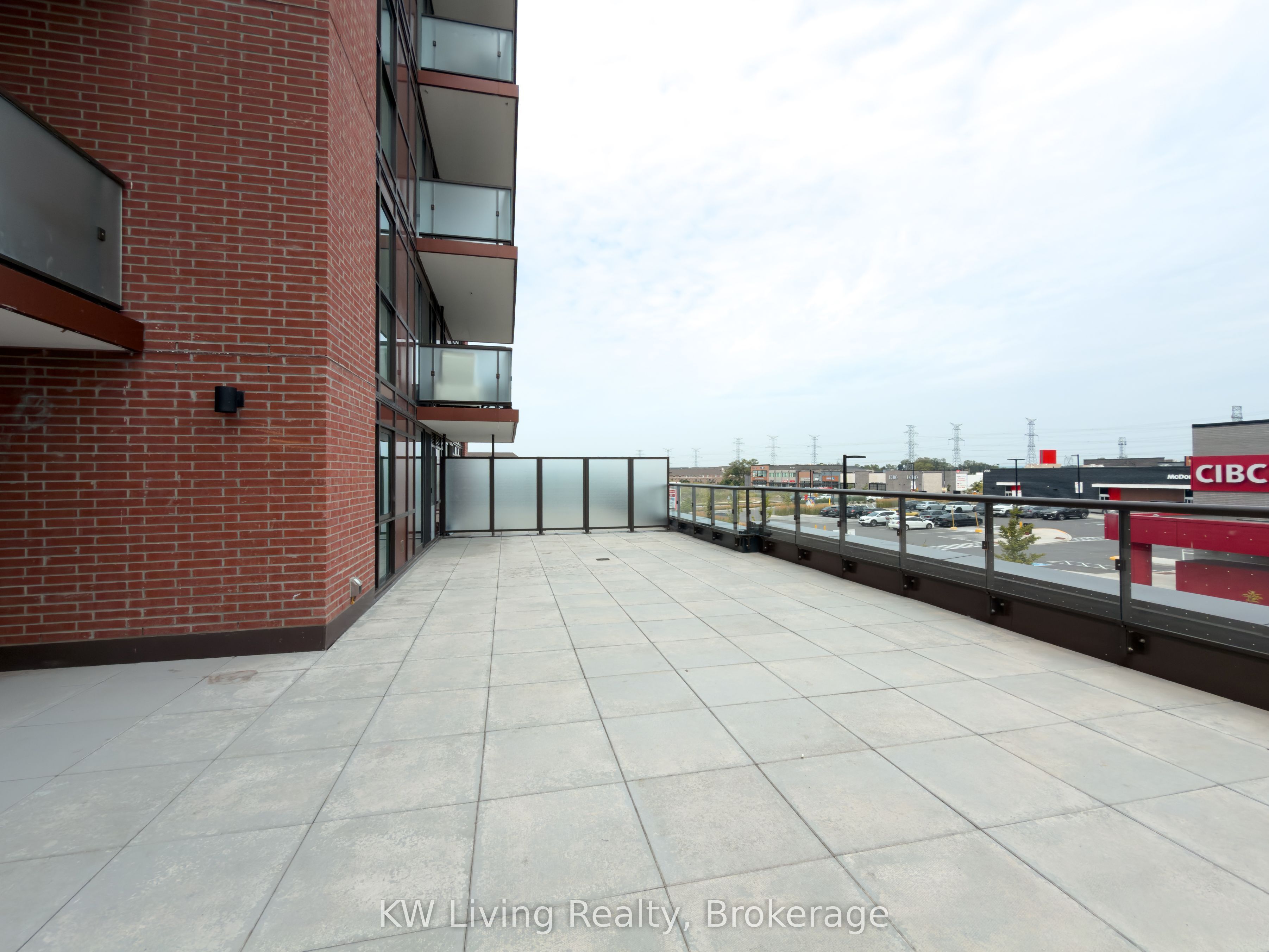 2550 Simcoe Street N 207 Property Photo 14