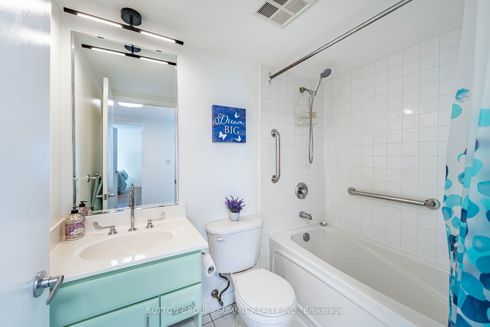 38 Lee Centre Drive 2605 Property Photo 26