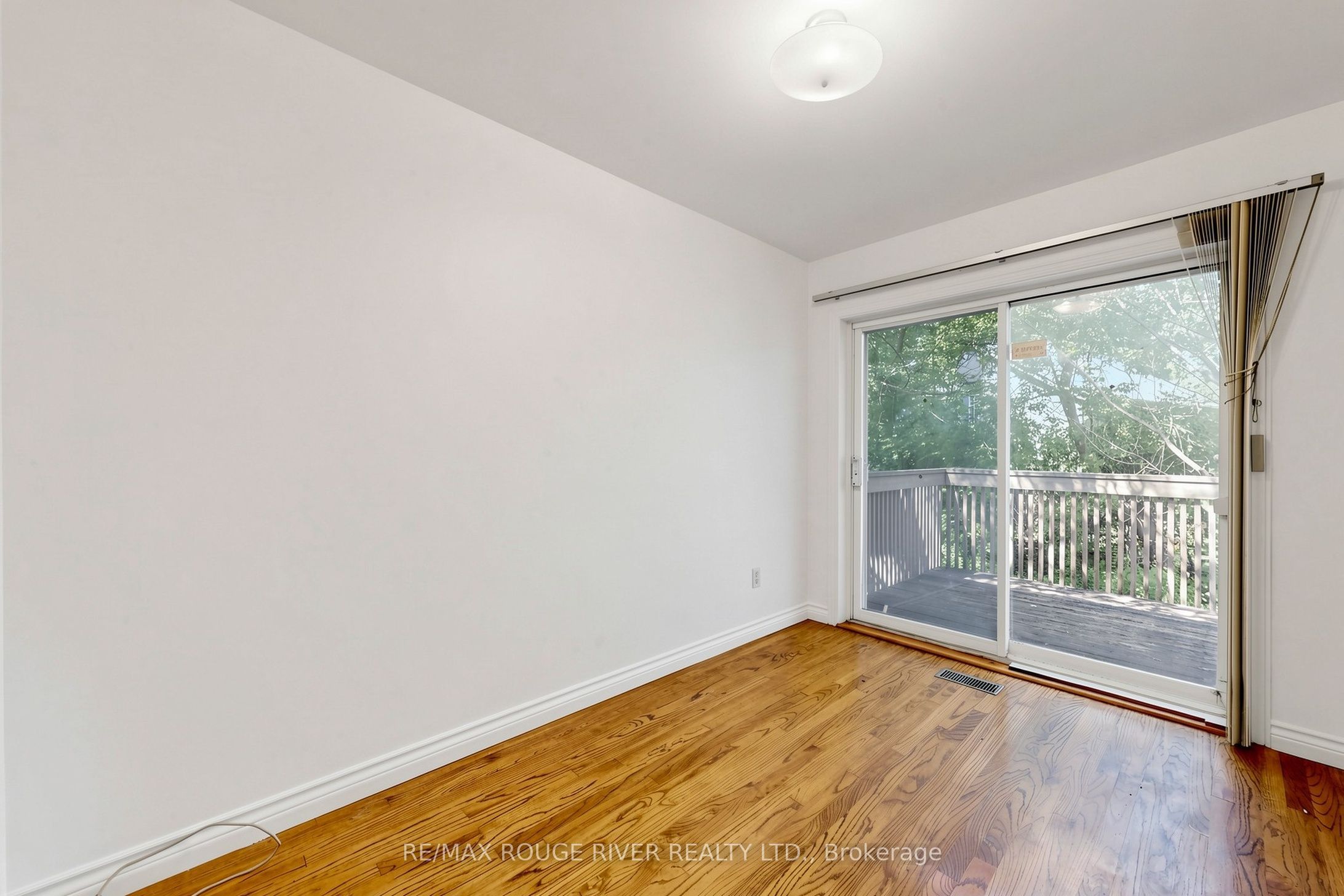 38 Lombardy Crescent Property Photo 21