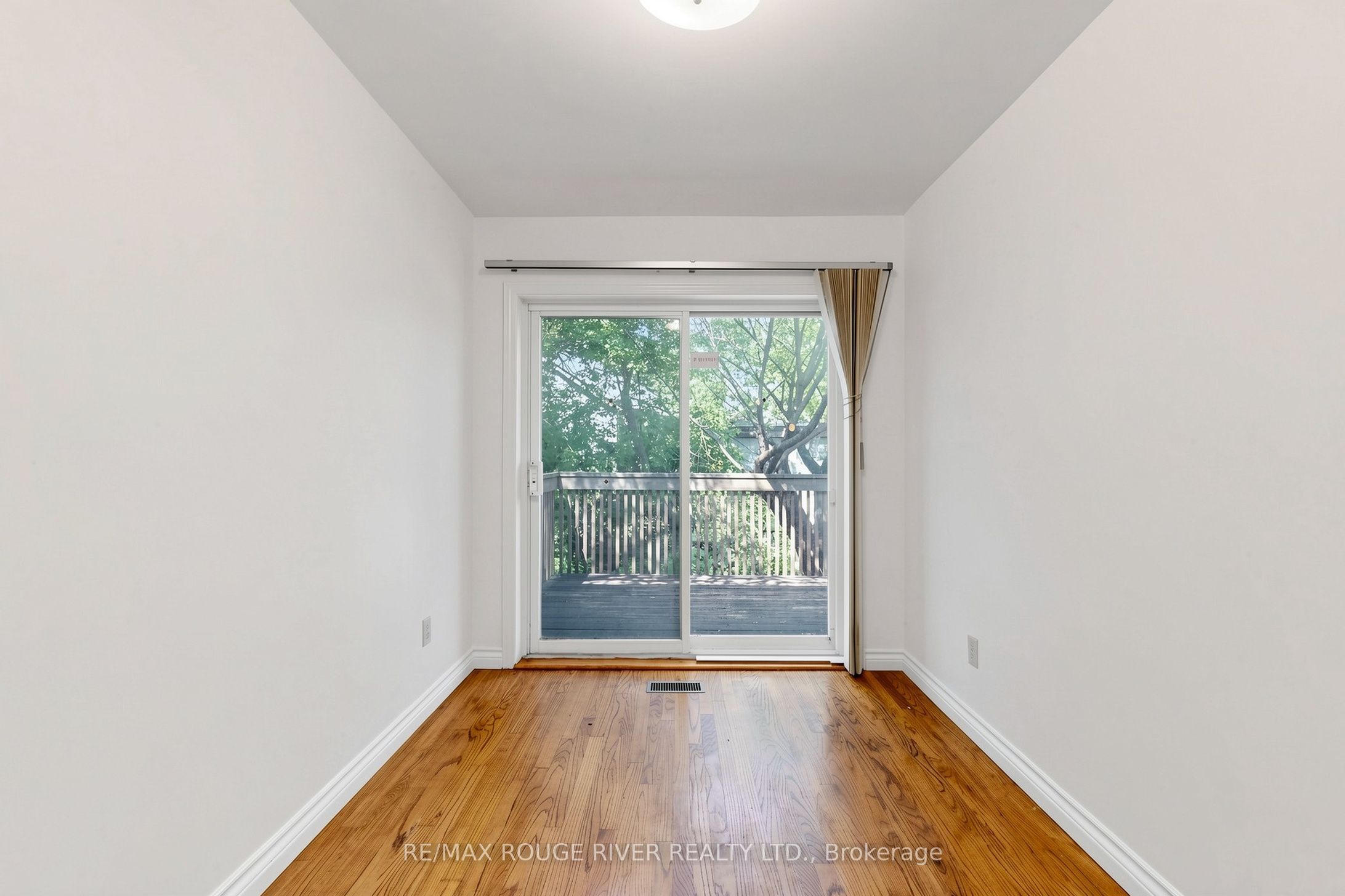 38 Lombardy Crescent Property Photo 22