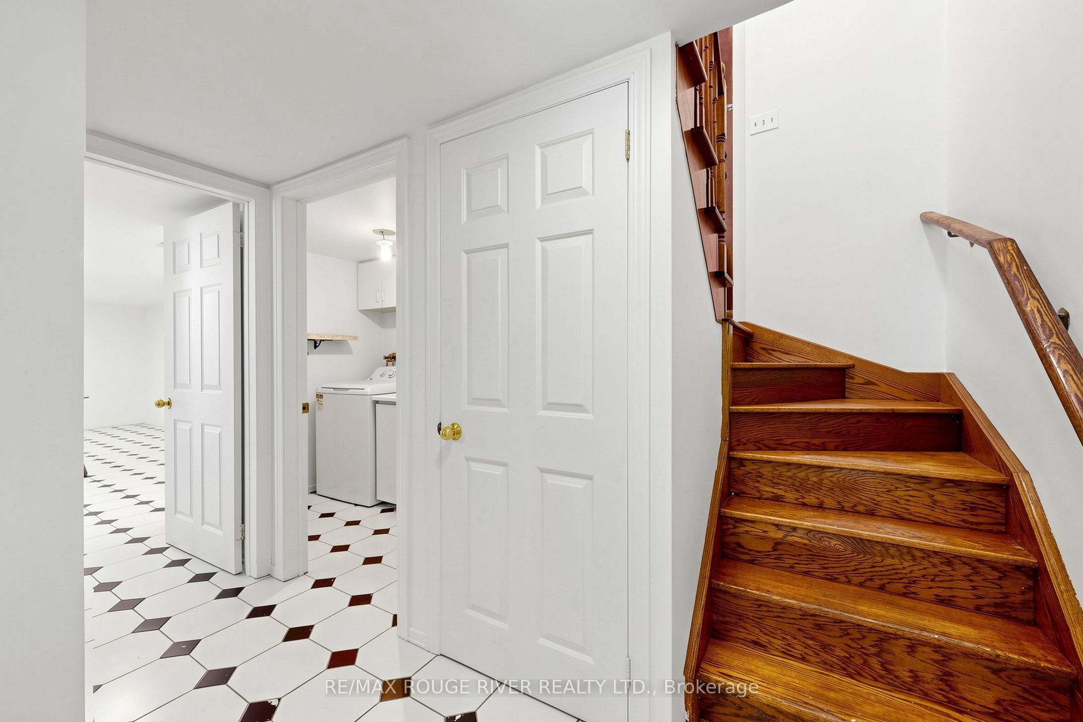 38 Lombardy Crescent Property Photo 28
