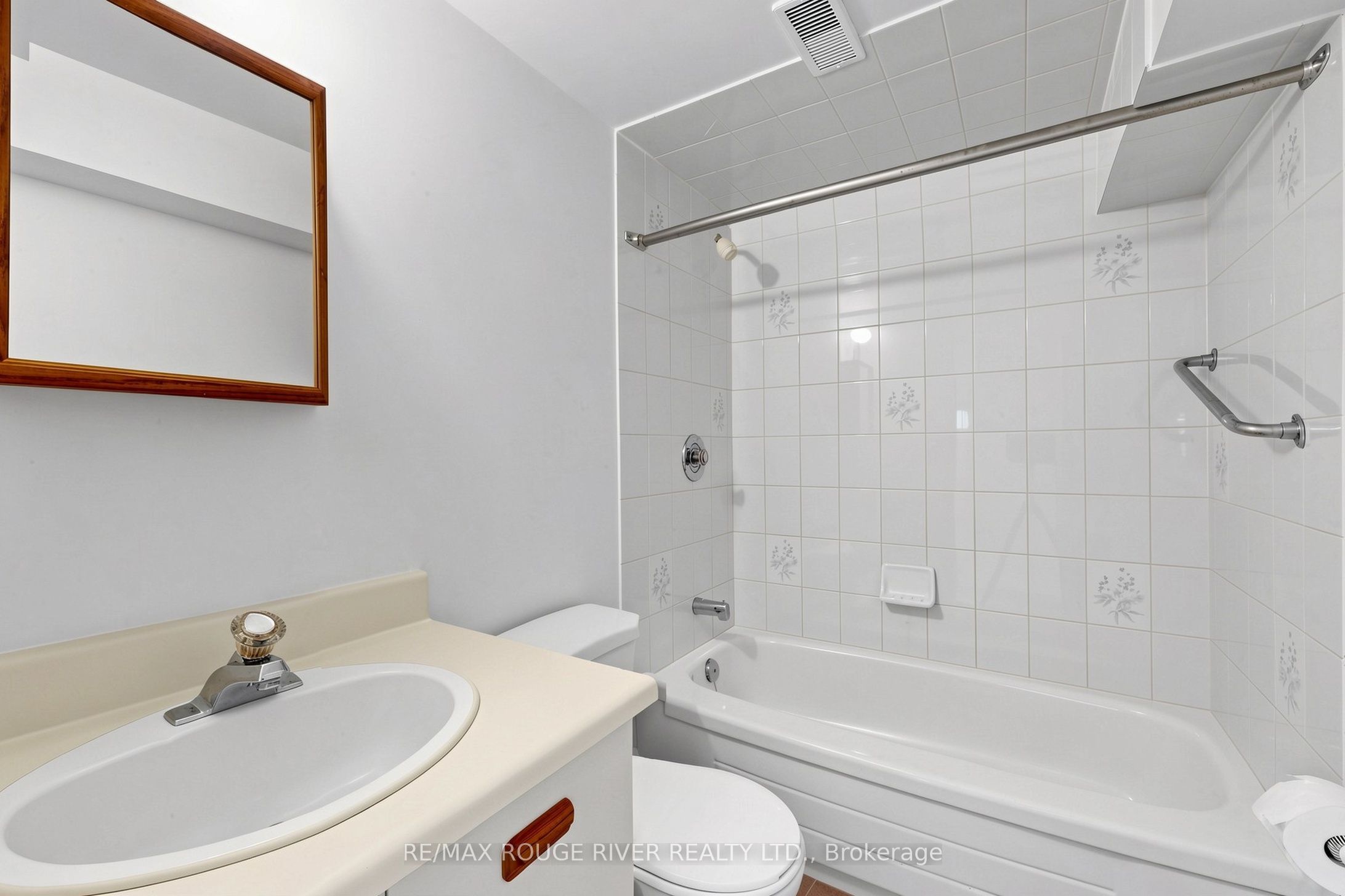 38 Lombardy Crescent Property Photo 39