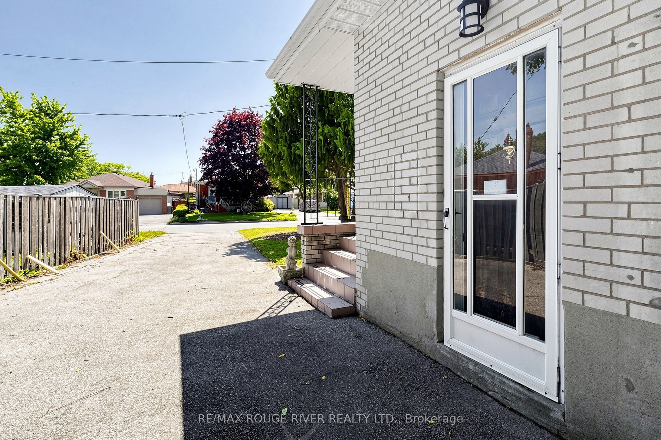 38 Lombardy Crescent Property Photo 41