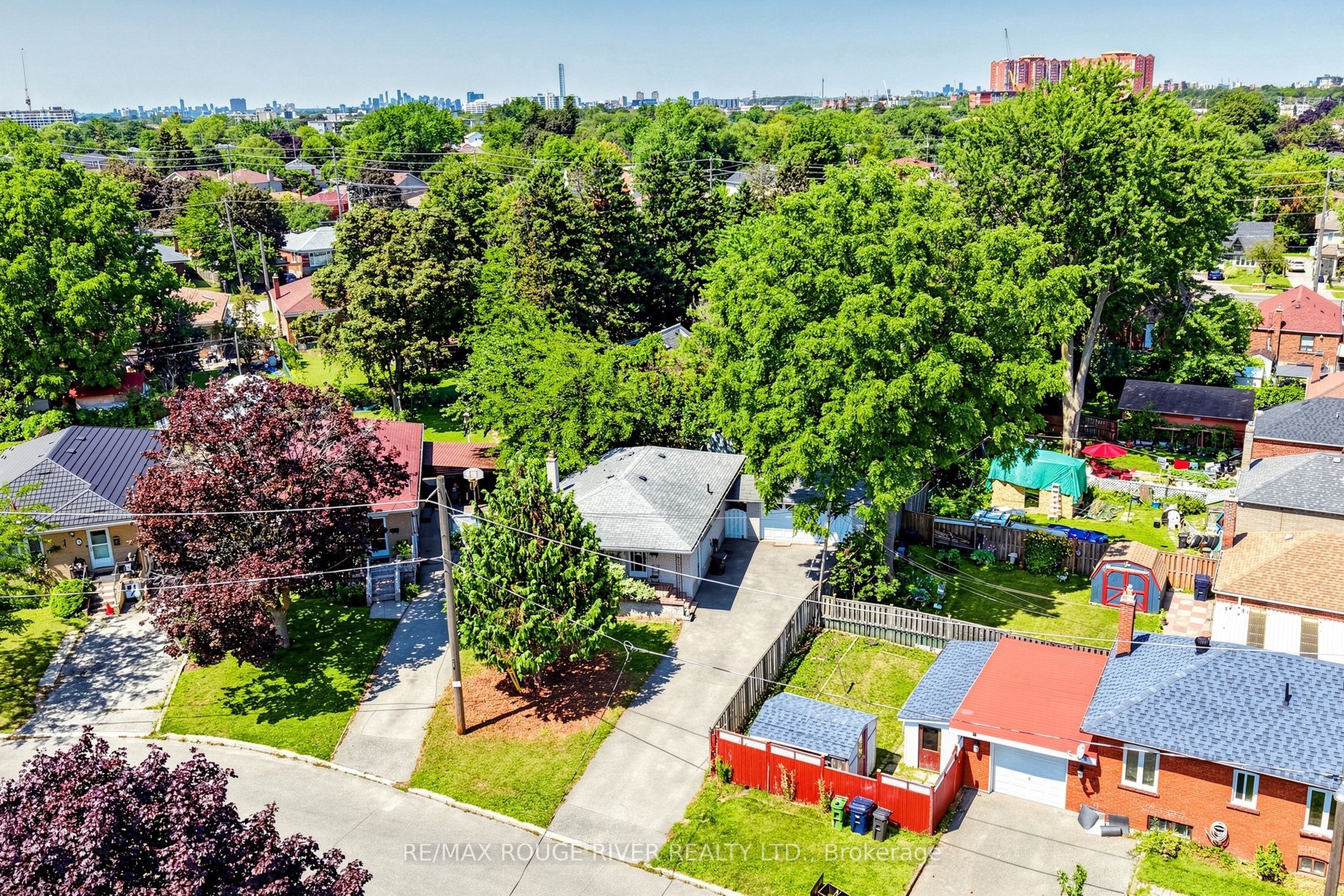 38 Lombardy Crescent Property Photo 47