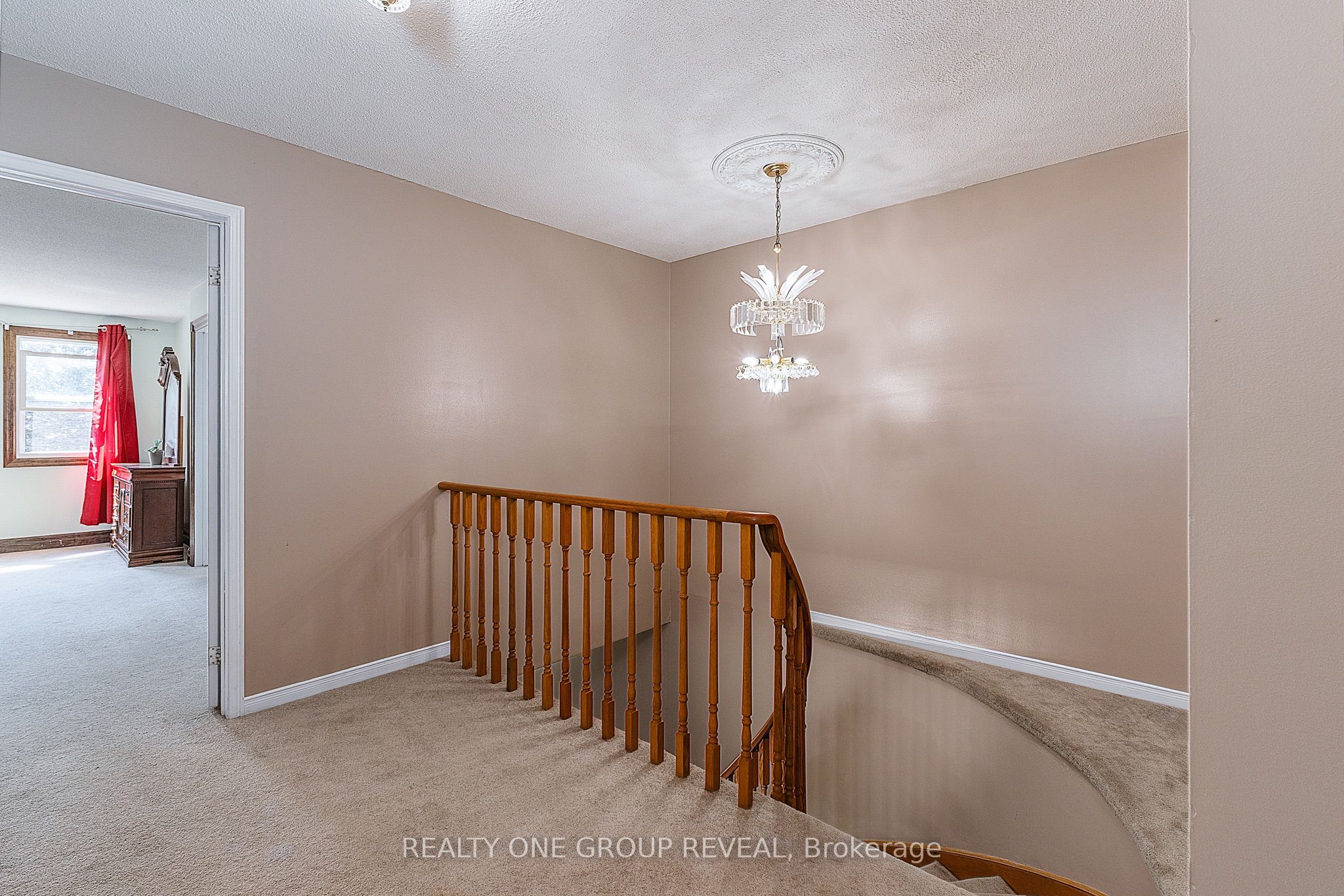 4 Stanford Crescent Property Photo 15