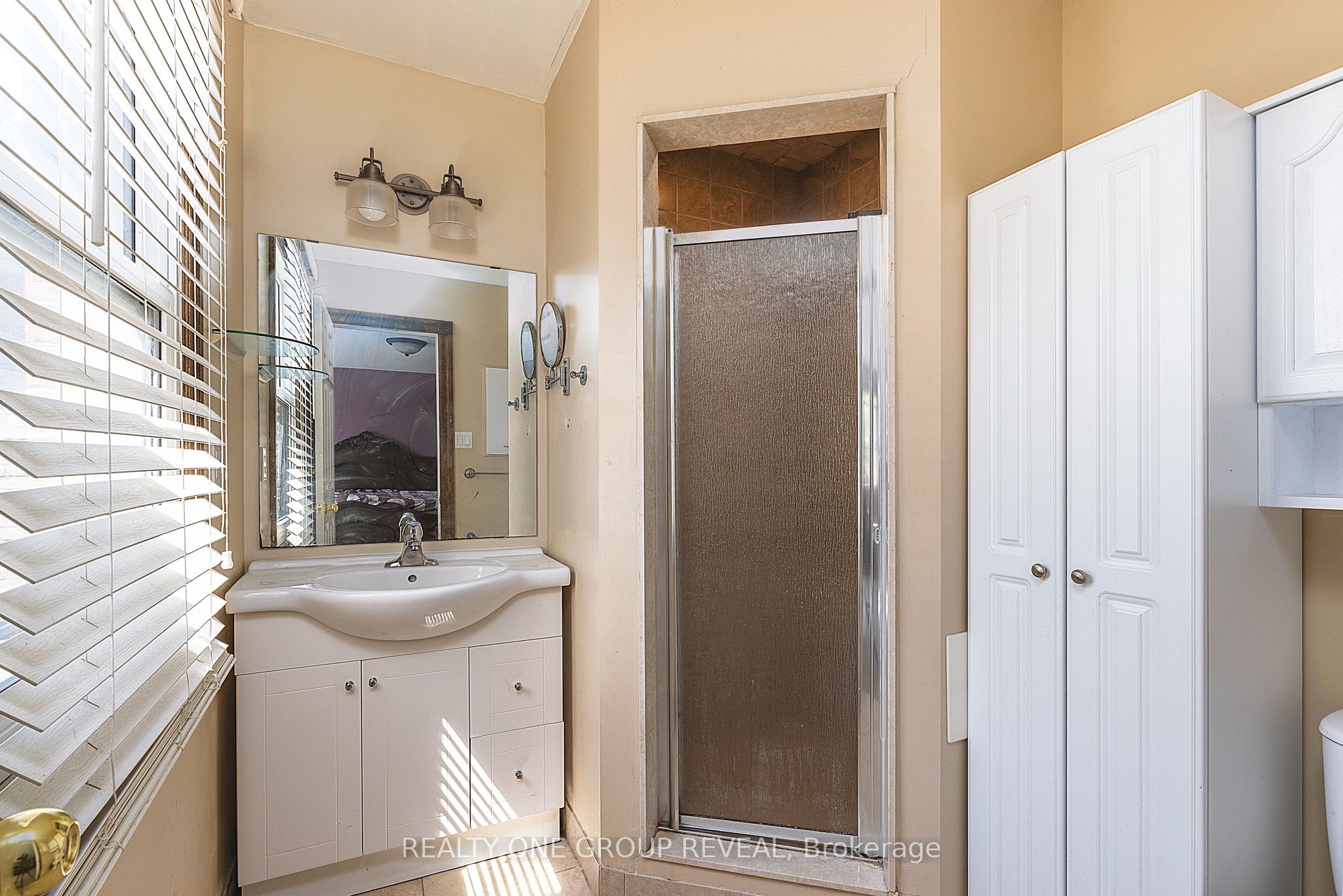 4 Stanford Crescent Property Photo 18