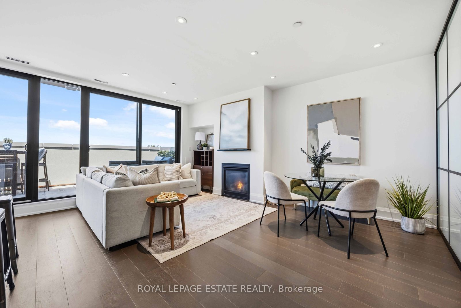 365 Beech Avenue 511 Property Photo 3