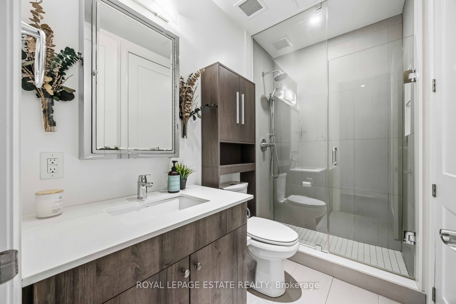 365 Beech Avenue 511 Property Photo 7
