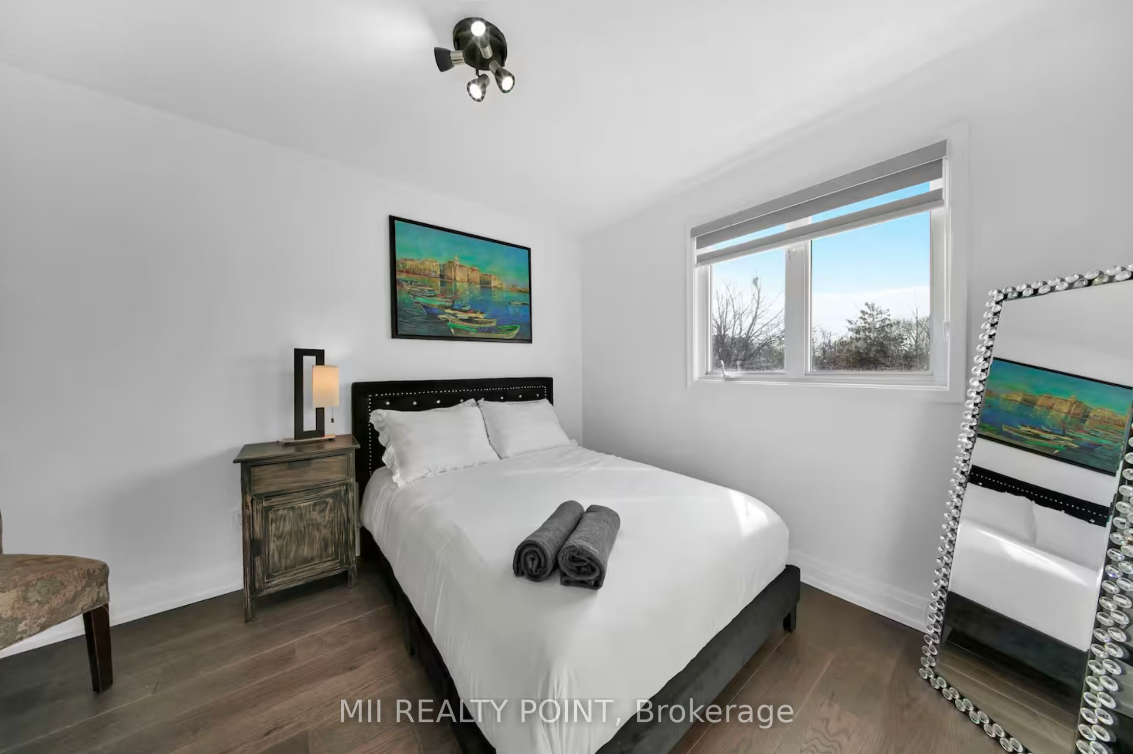 49 Manderley Drive Main Property Photo 18