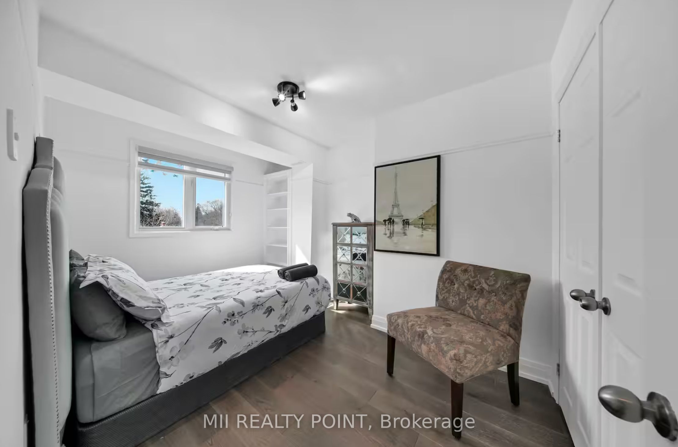 49 Manderley Drive Main Property Photo 22