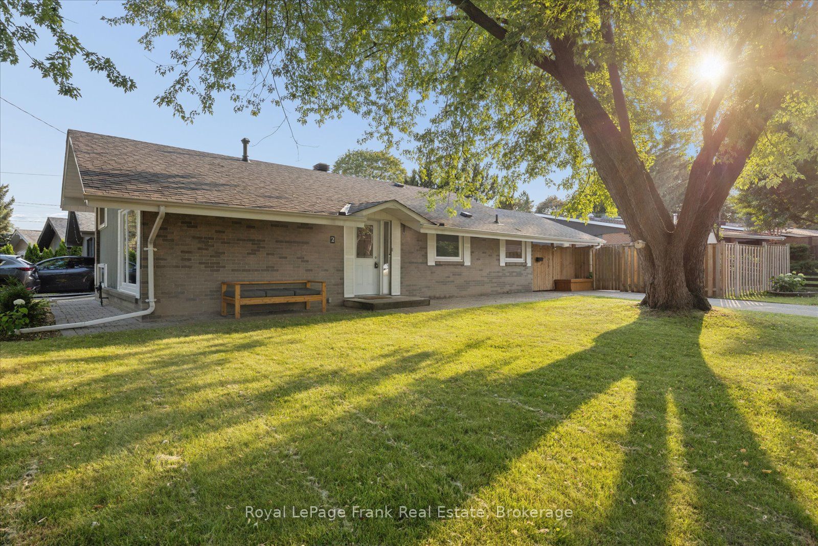 2 Rosswood Crescent