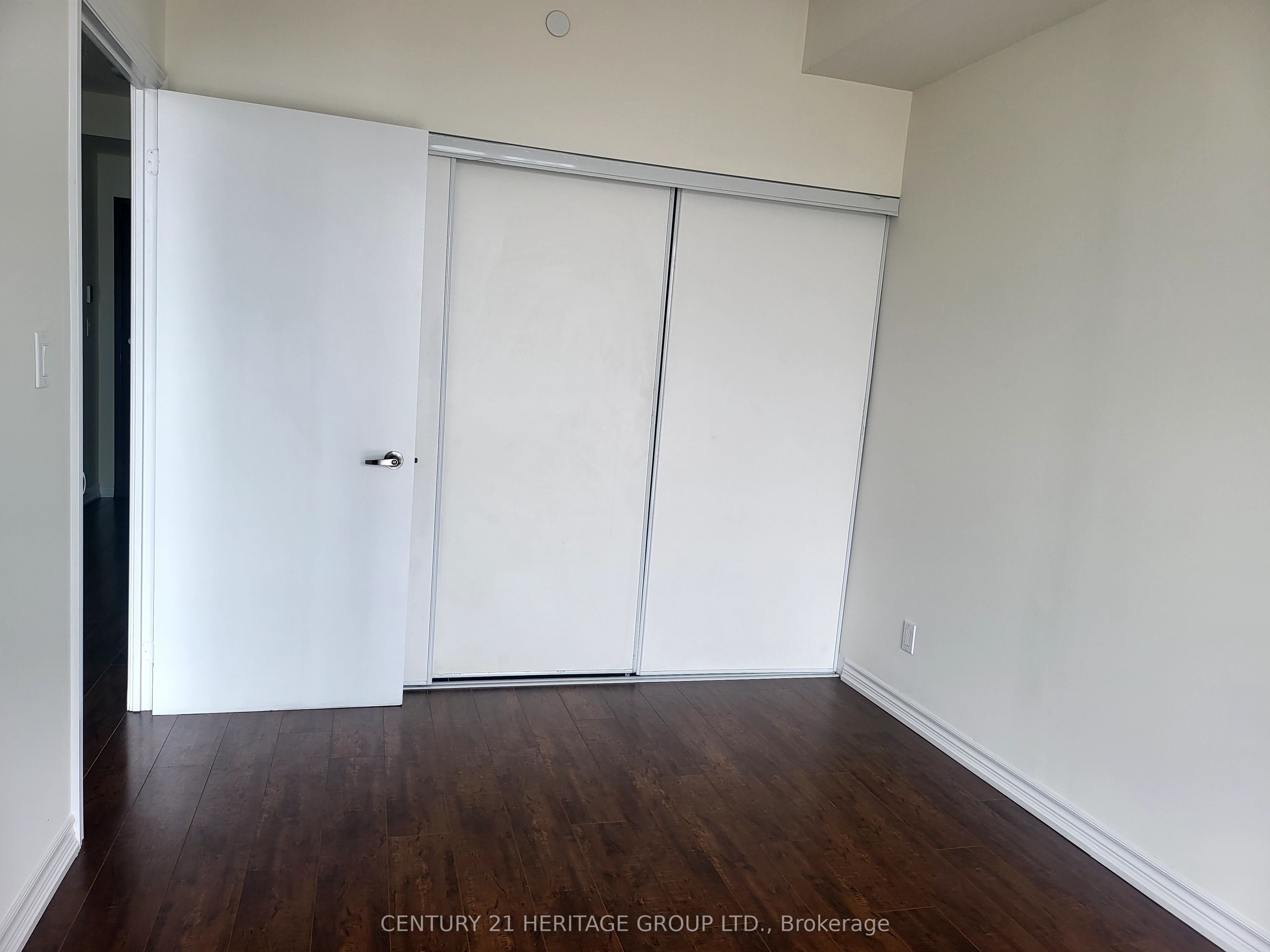 1328 Birchmount Road 508 Property Photo 13