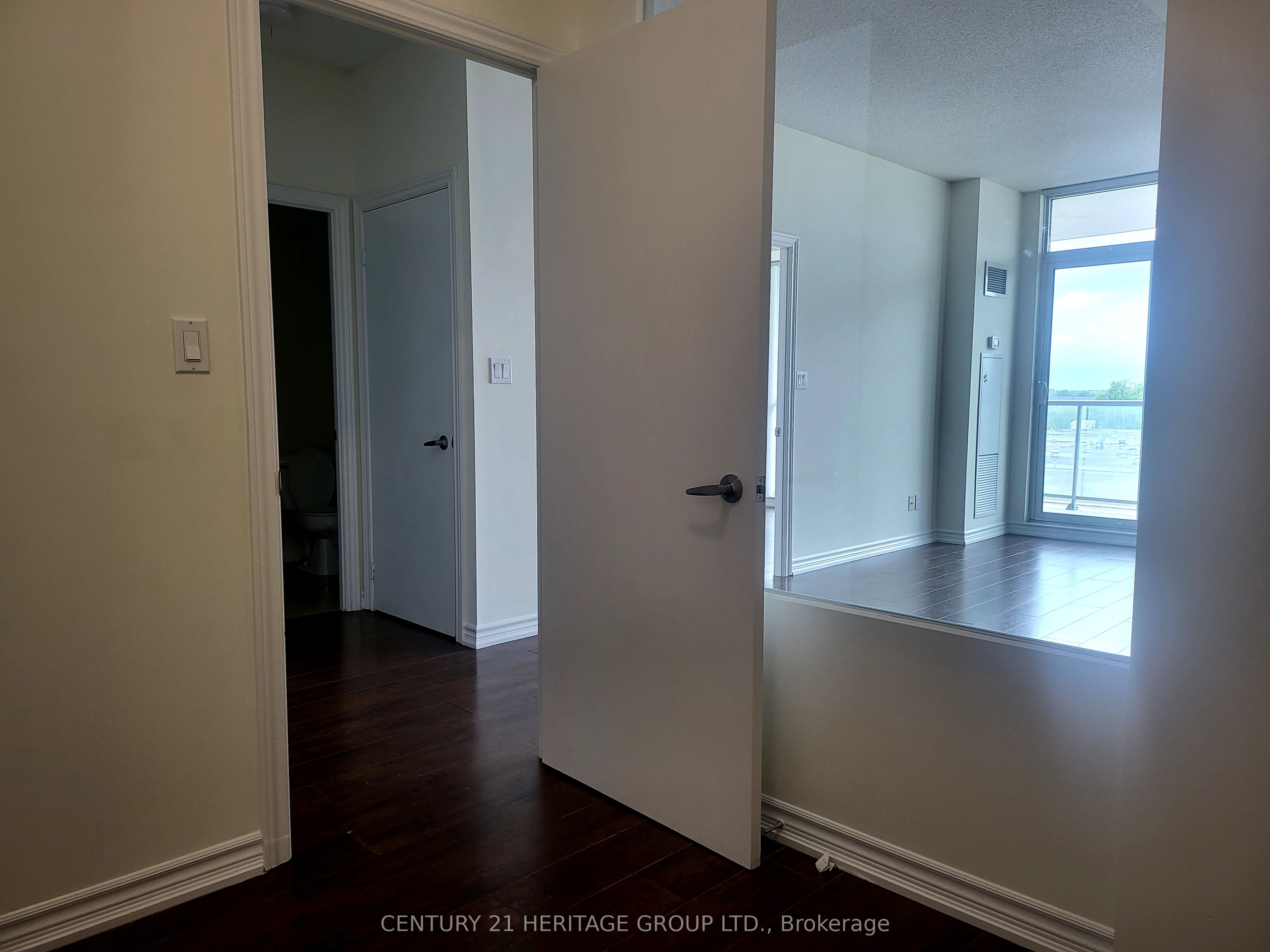 1328 Birchmount Road 508 Property Photo 15
