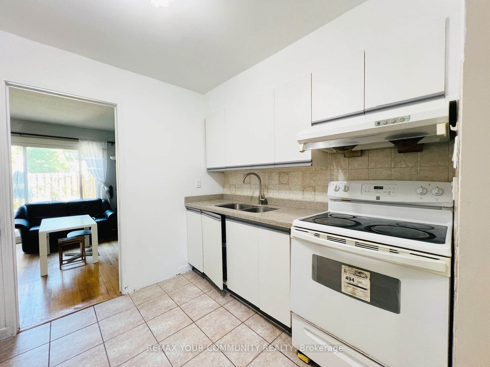 71 Cass Avenue 24 Property Photo 4