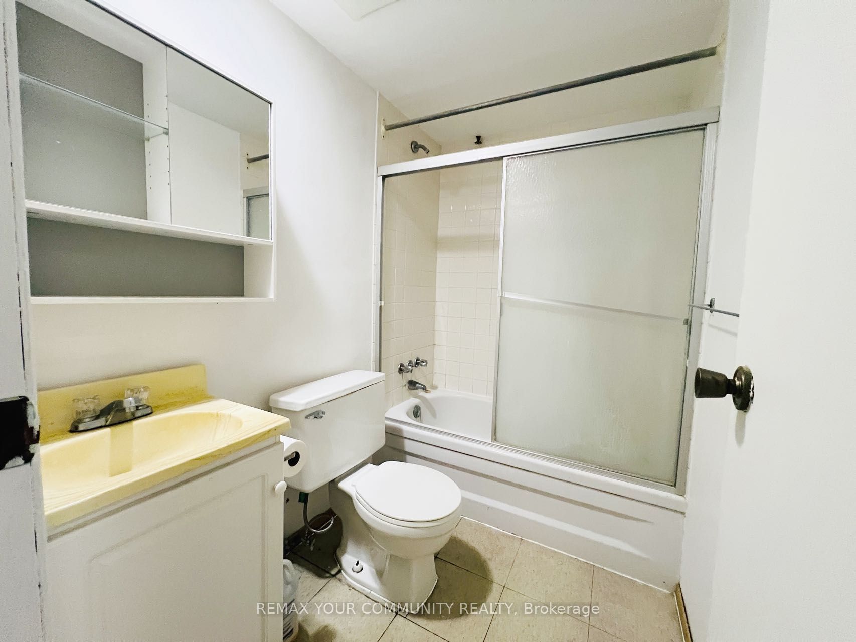 71 Cass Avenue 24 Property Photo 15