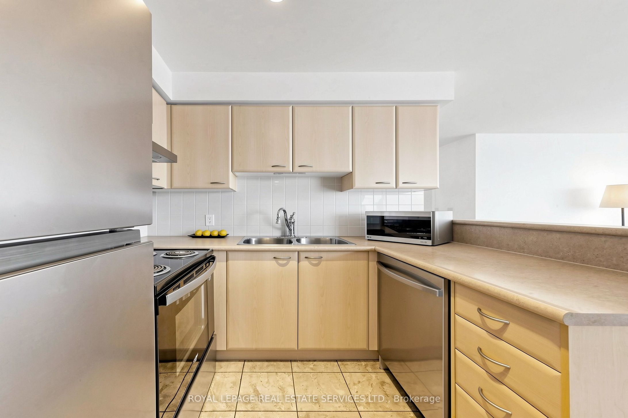 38 Lee Centre Drive 3503 Property Photo 15