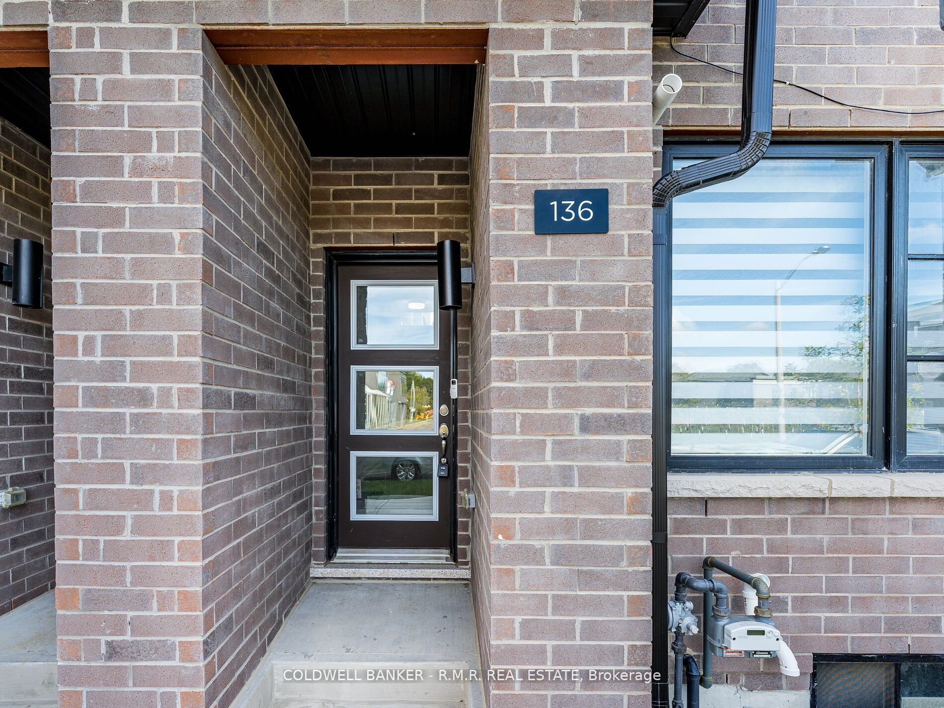 136 Brockley Drive Property Photo 4