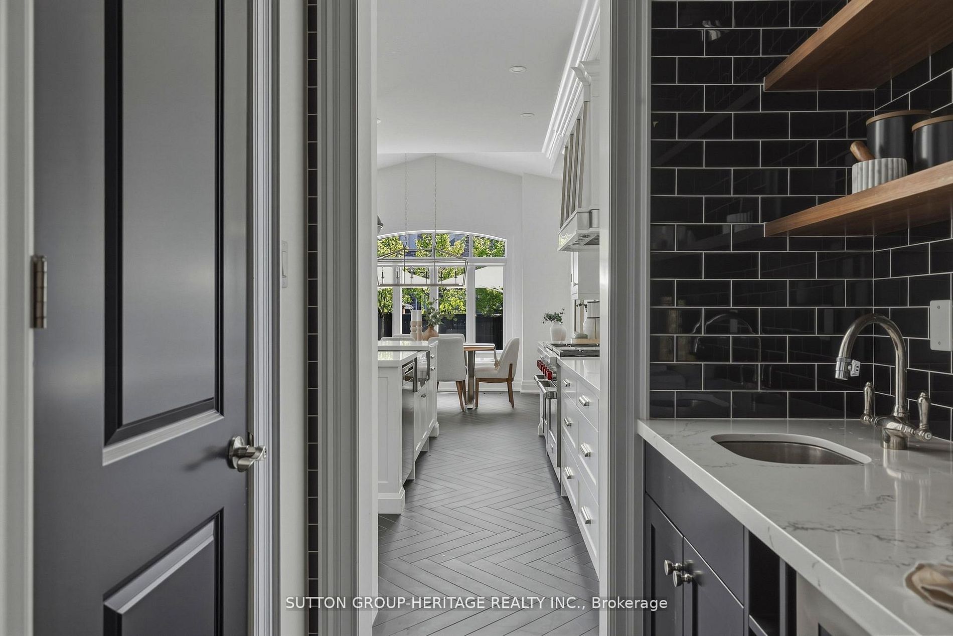39 Glengowan Street Property Photo 10