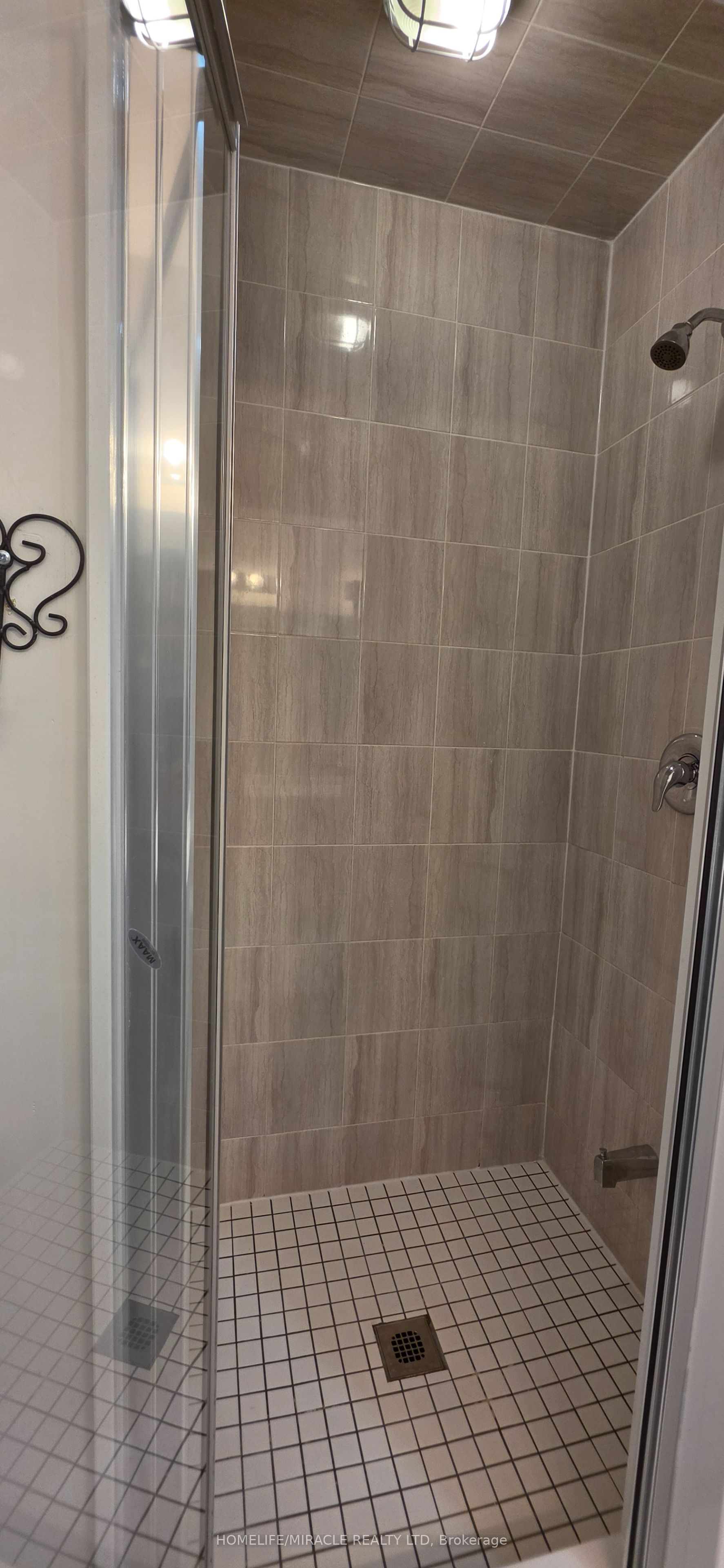 12 Thelma Drive Property Photo 12