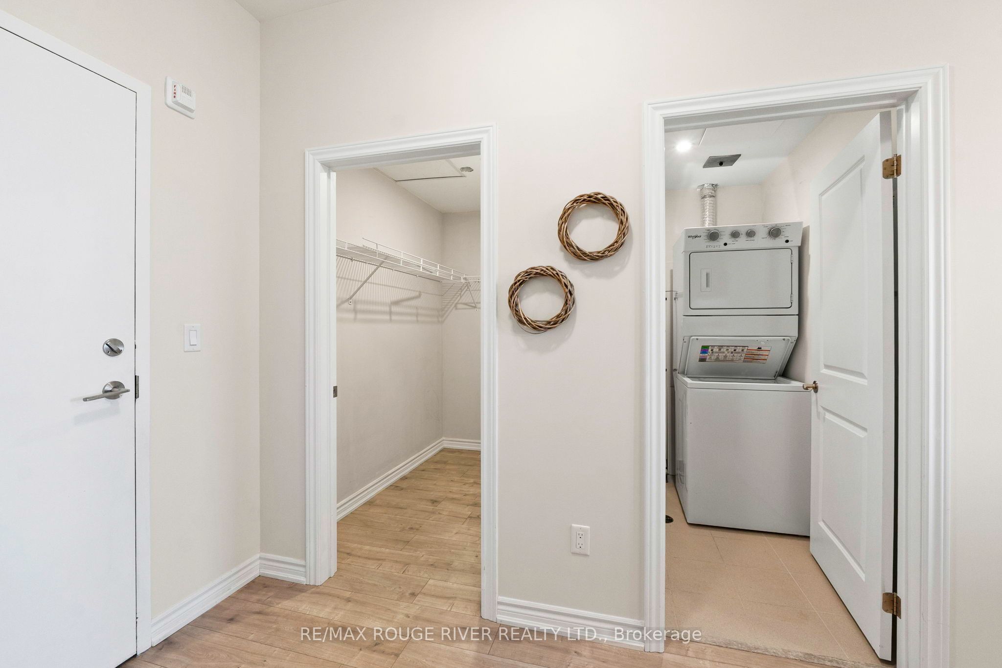 109 King Avenue E 607 Property Photo 11
